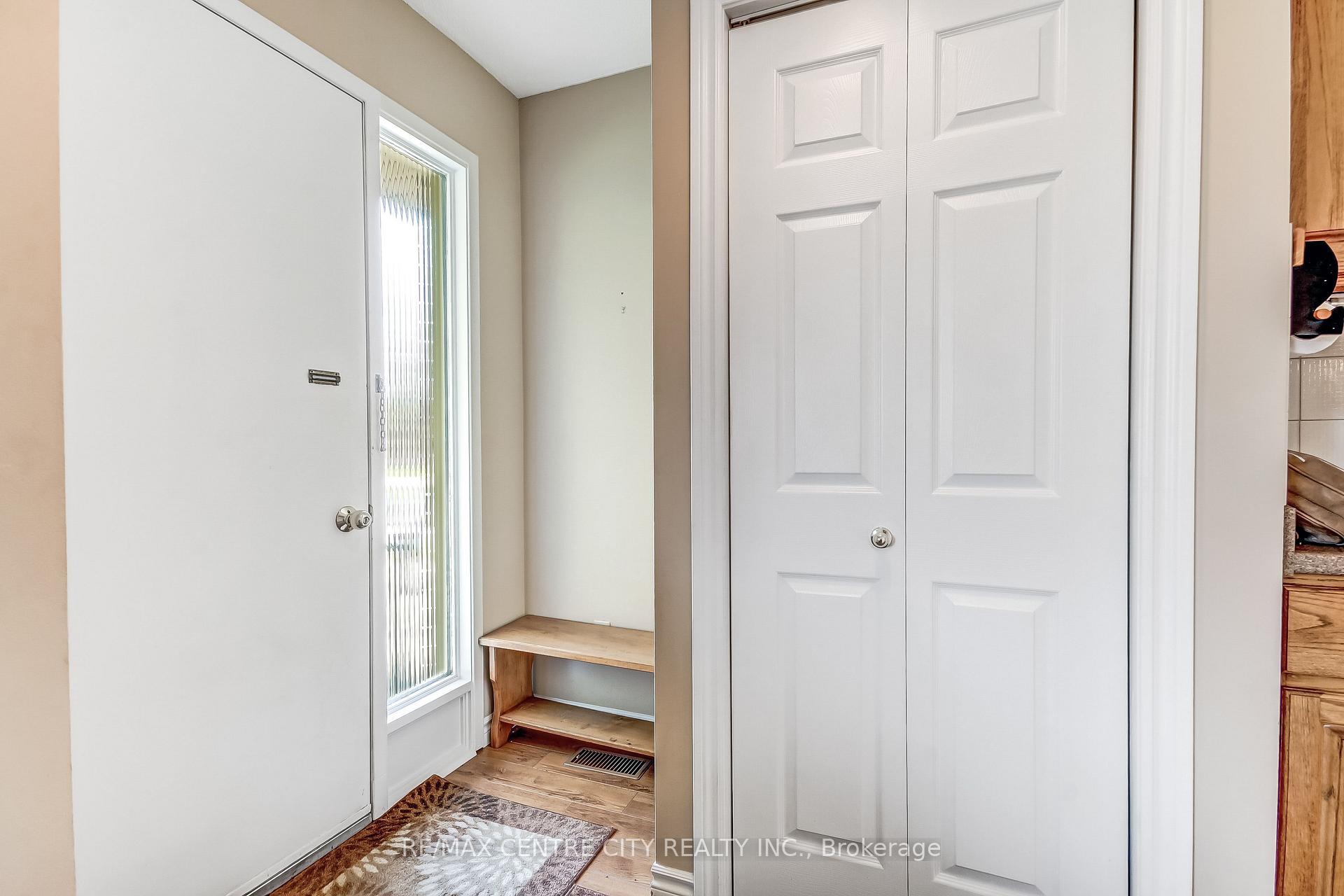 Photo 2 of 153 Highview Drive, St. Thomas — HOMEH