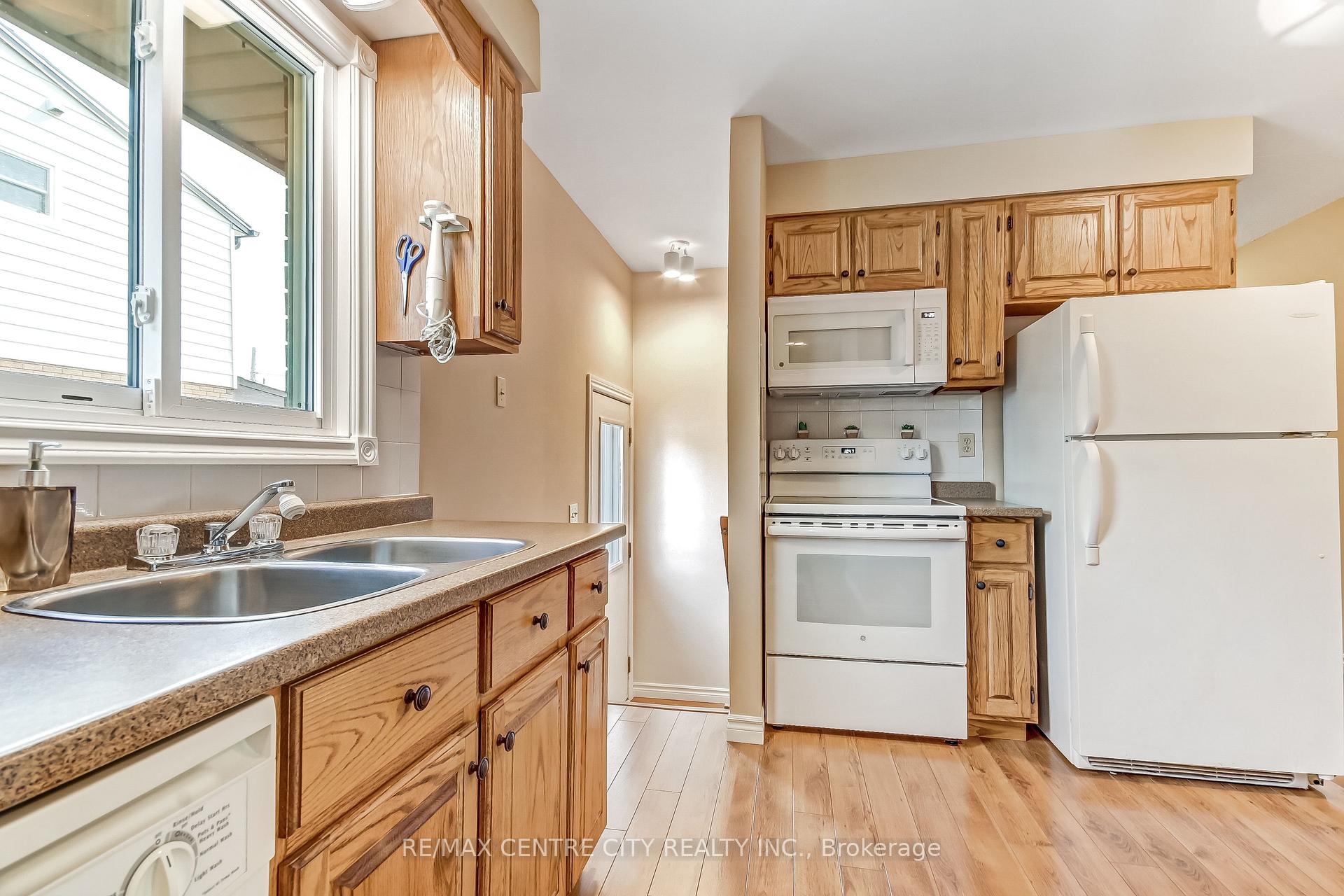 Photo 13 of 153 Highview Drive, St. Thomas — HOMEH
