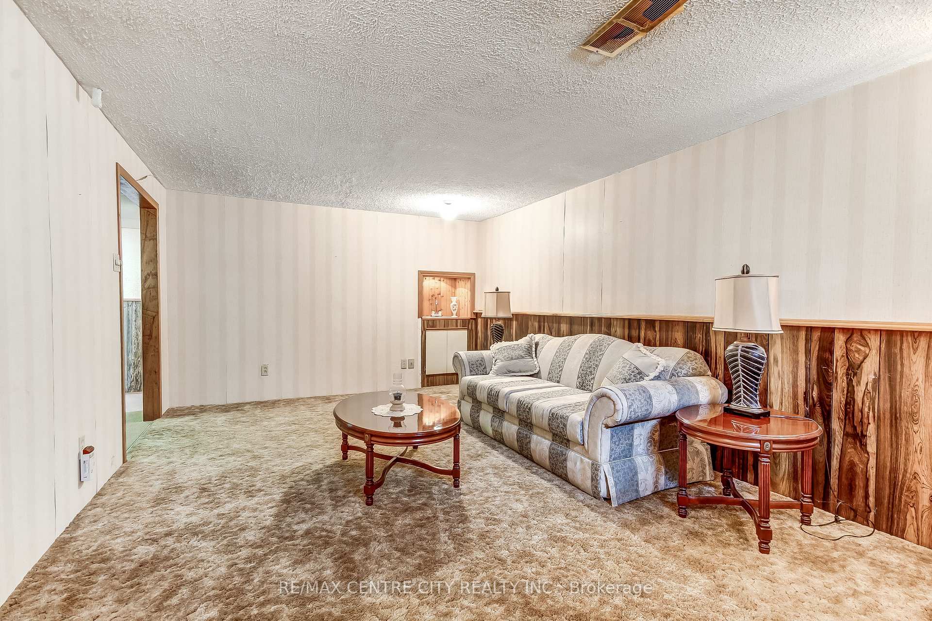Photo 17 of 153 Highview Drive, St. Thomas — HOMEH