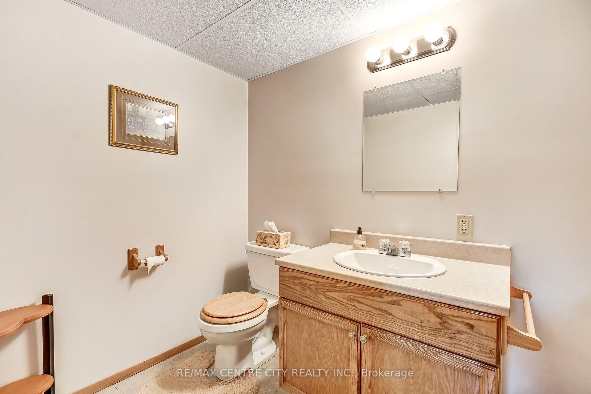 Photo 18 of 153 Highview Drive, St. Thomas — HOMEH