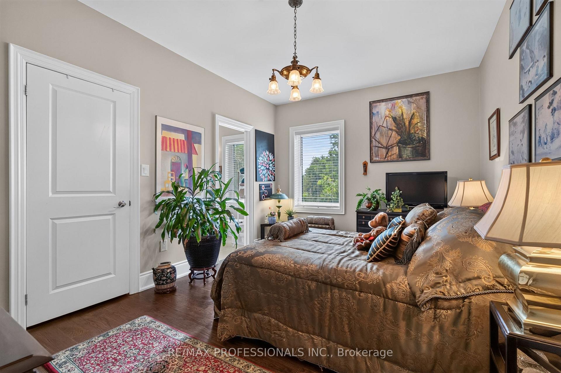 Photo 26 of 2 Charleston Road, Etobicoke, Islington-City Centre West — HOMEH
