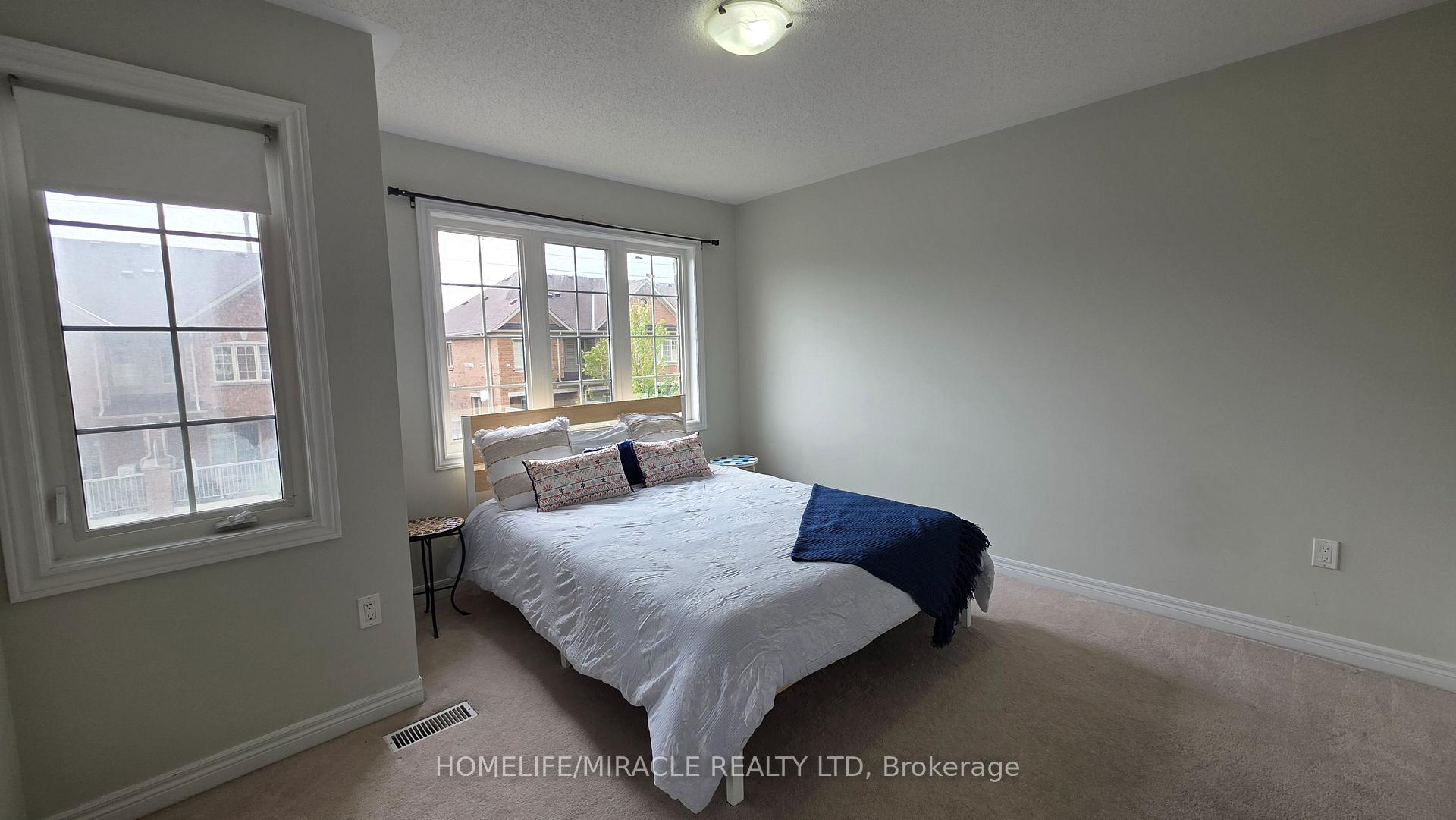 Photo 19 of Unit 38, 32 Mowat Boulevard, Kitchener, Laurentian Hills — HOMEH