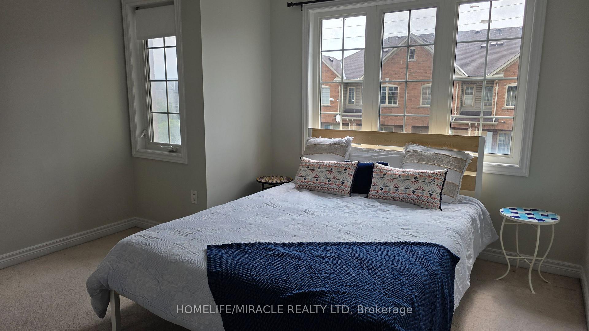 Photo 21 of Unit 38, 32 Mowat Boulevard, Kitchener, Laurentian Hills — HOMEH