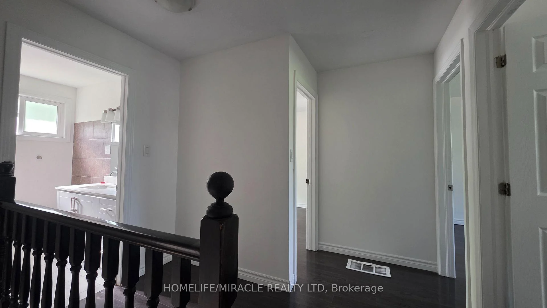 Photo 50 of Unit 38, 32 Mowat Boulevard, Kitchener, Laurentian Hills — HOMEH