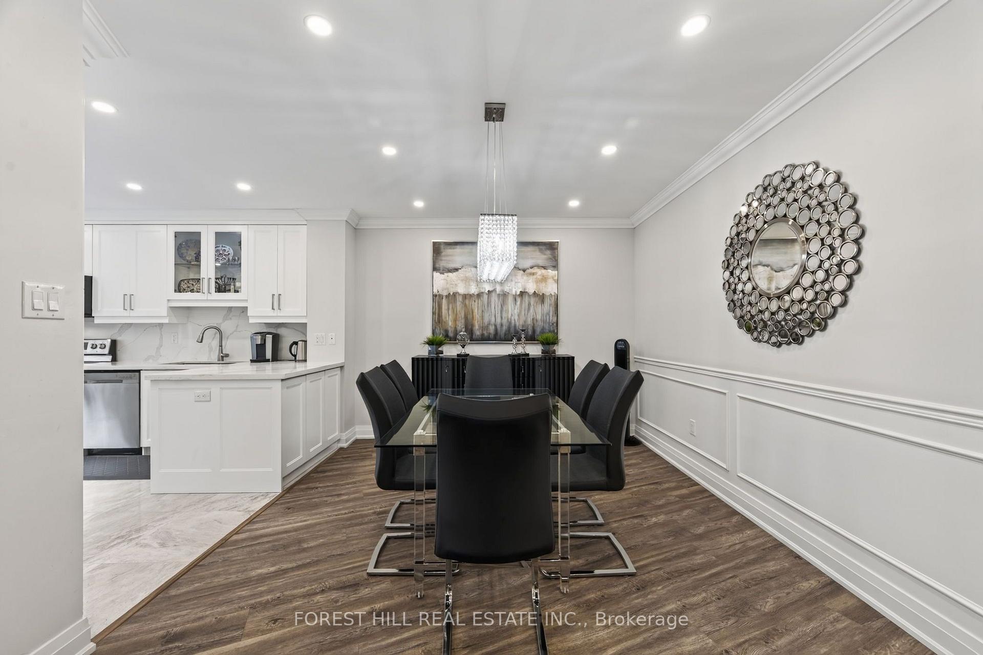 Photo 11 of Unit 301, 333 Clark Avenue W, Vaughan, Crestwood-Springfarm-Yorkhill — HOMEH