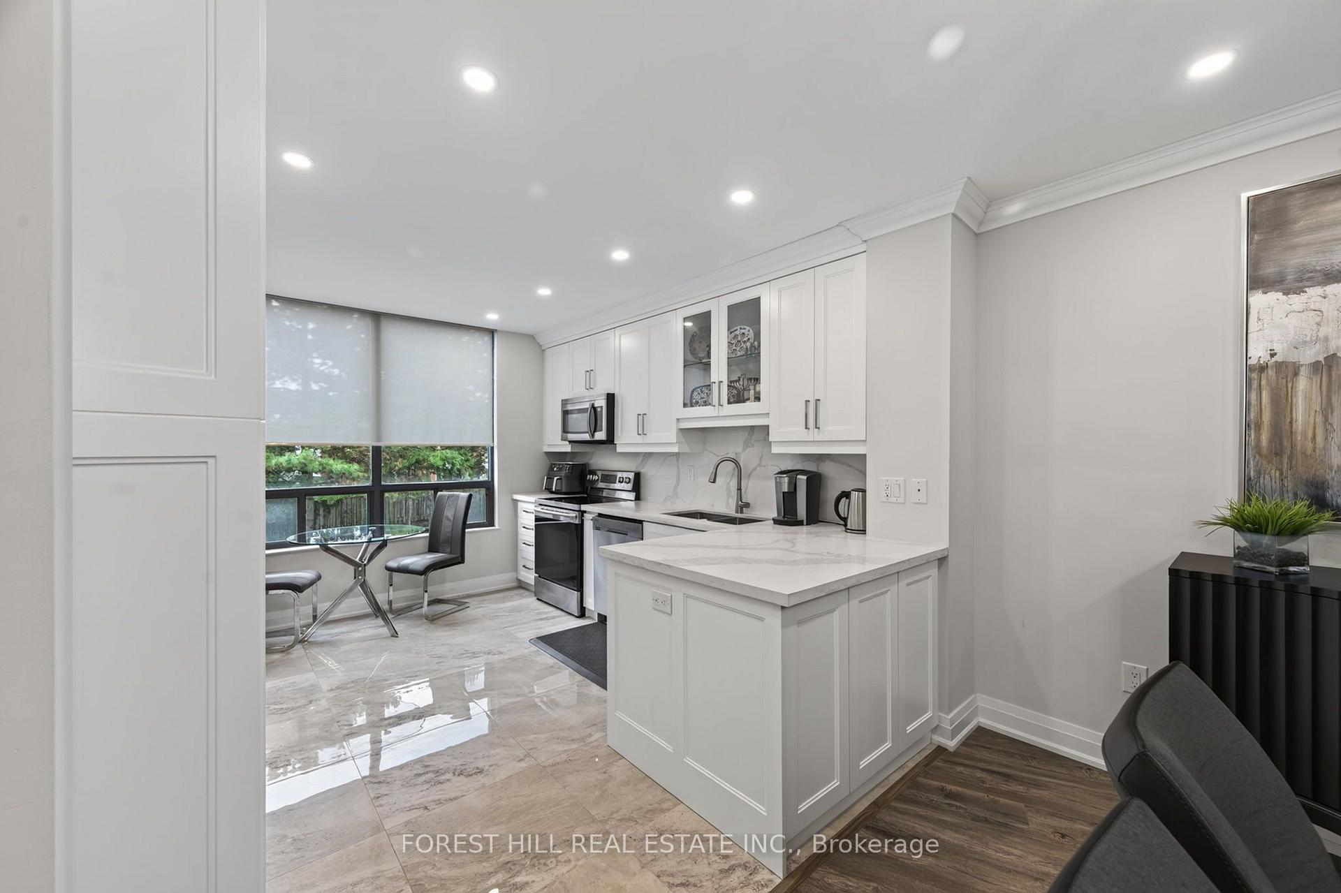 Photo 15 of Unit 301, 333 Clark Avenue W, Vaughan, Crestwood-Springfarm-Yorkhill — HOMEH