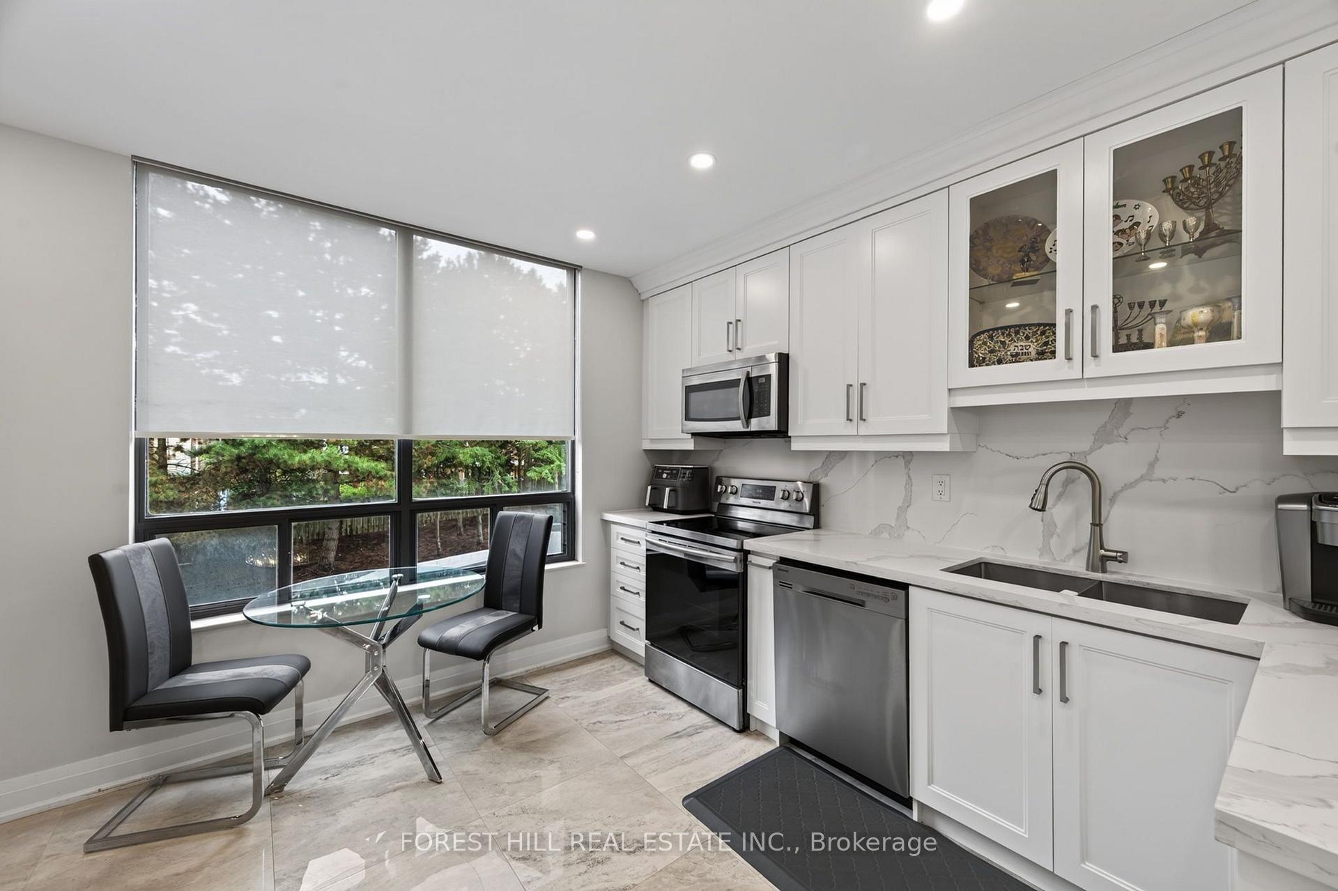 Photo 17 of Unit 301, 333 Clark Avenue W, Vaughan, Crestwood-Springfarm-Yorkhill — HOMEH