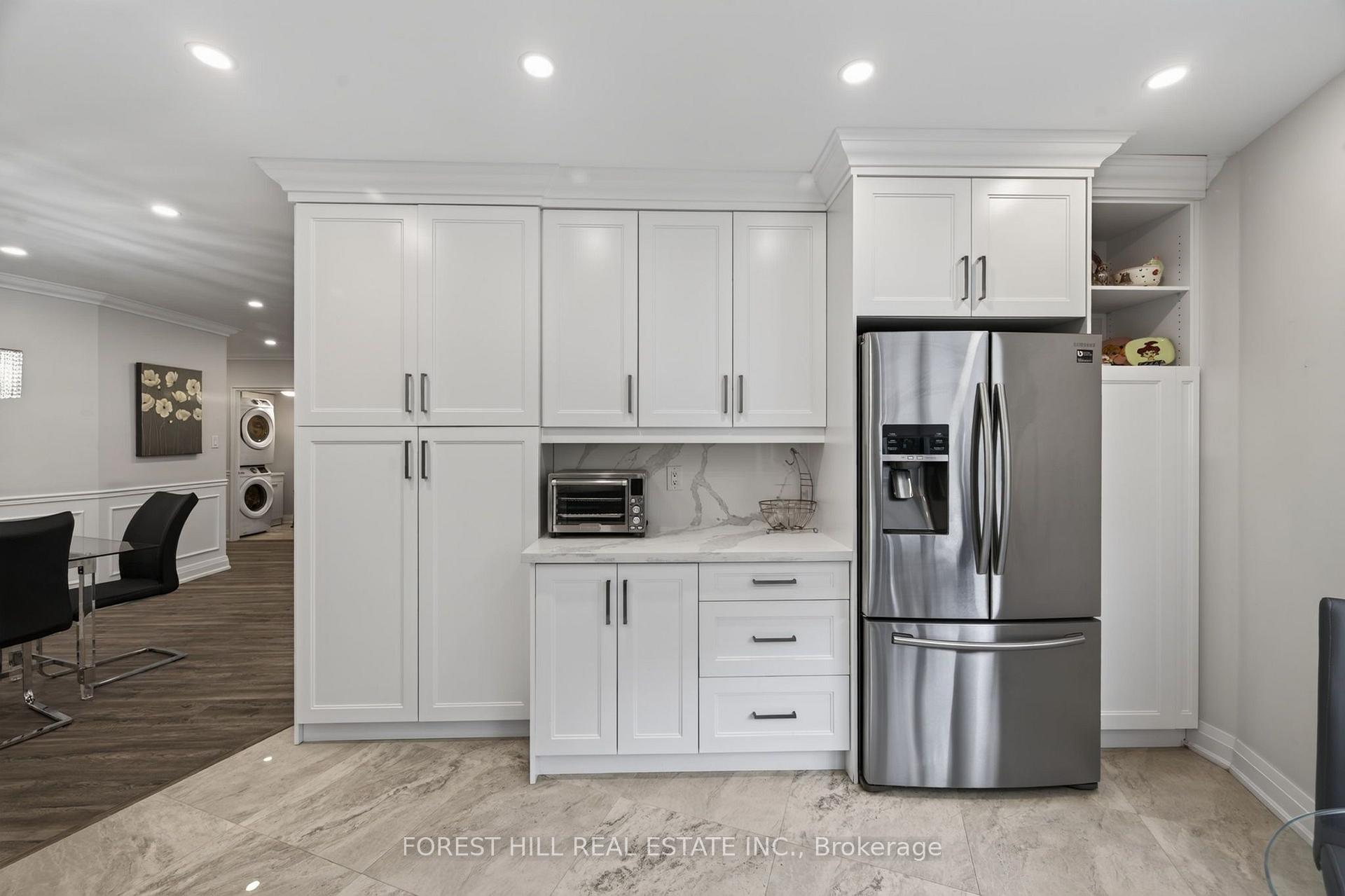 Photo 19 of Unit 301, 333 Clark Avenue W, Vaughan, Crestwood-Springfarm-Yorkhill — HOMEH