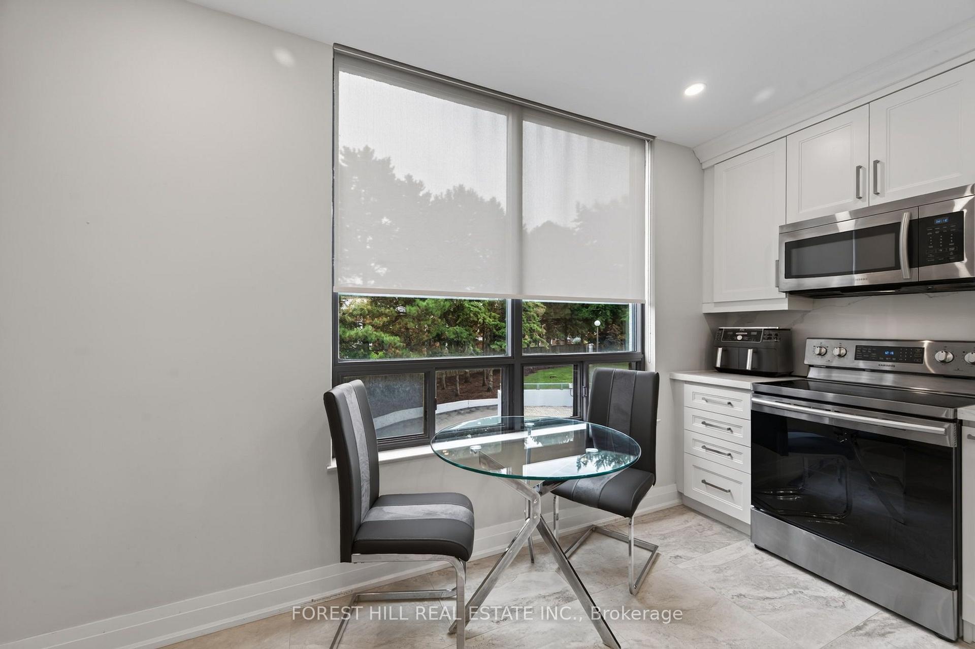 Photo 21 of Unit 301, 333 Clark Avenue W, Vaughan, Crestwood-Springfarm-Yorkhill — HOMEH