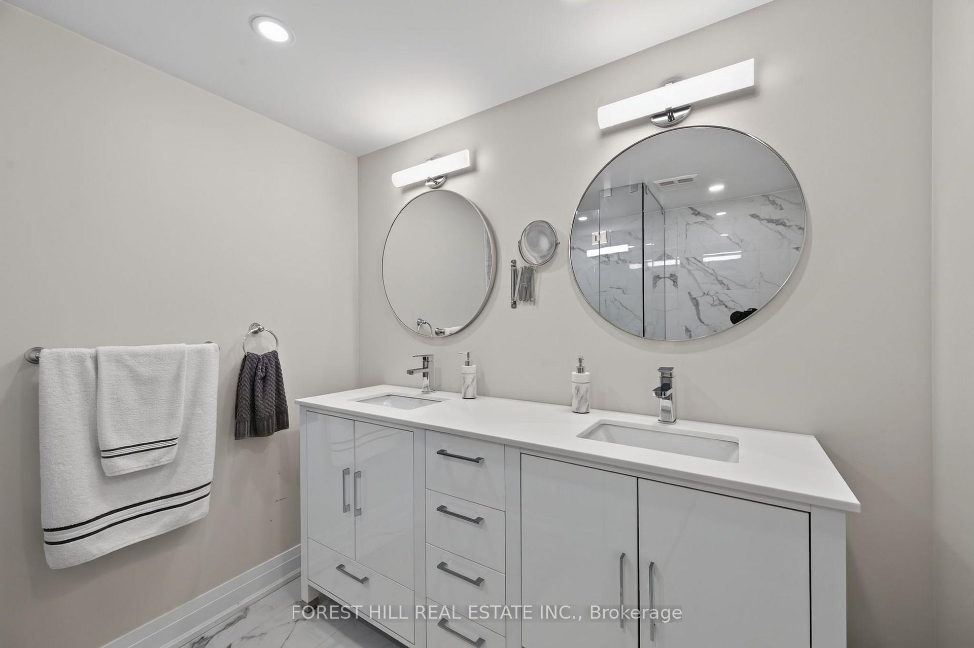 Photo 29 of Unit 301, 333 Clark Avenue W, Vaughan, Crestwood-Springfarm-Yorkhill — HOMEH