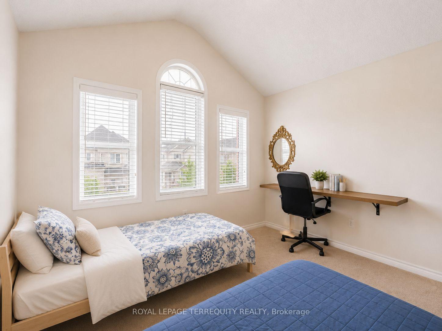 Photo 16 of 903 Penson Crescent, Milton, Coates — HOMEH