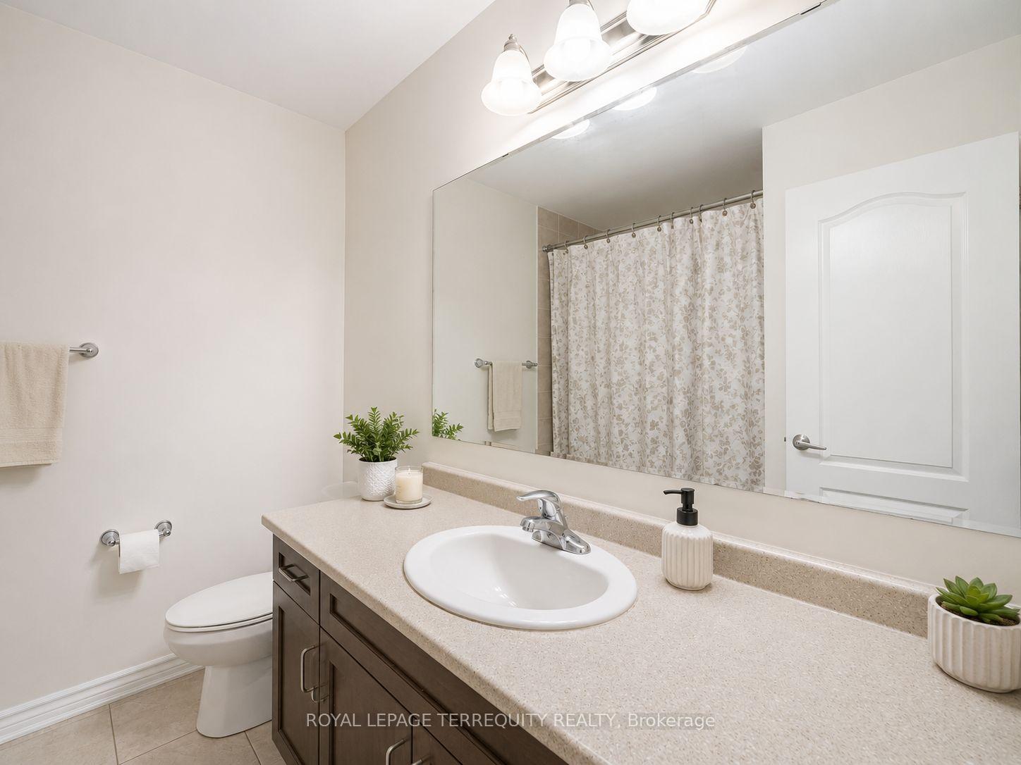 Photo 17 of 903 Penson Crescent, Milton, Coates — HOMEH