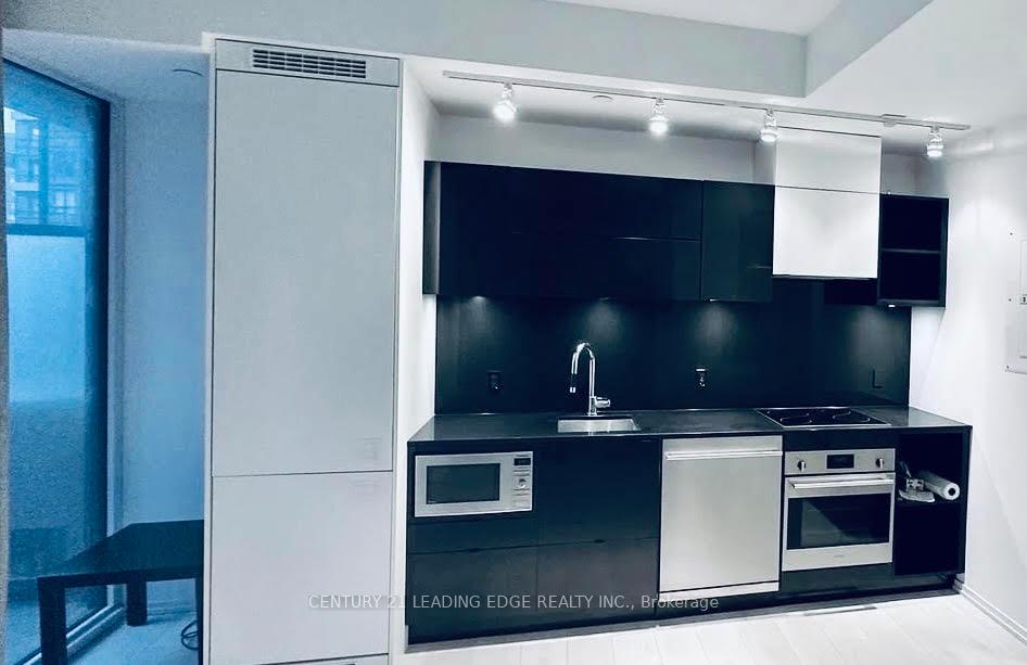 Photo 2 of Unit 2512, 125 Peter Street, Toronto, Waterfront Communities — HOMEH
