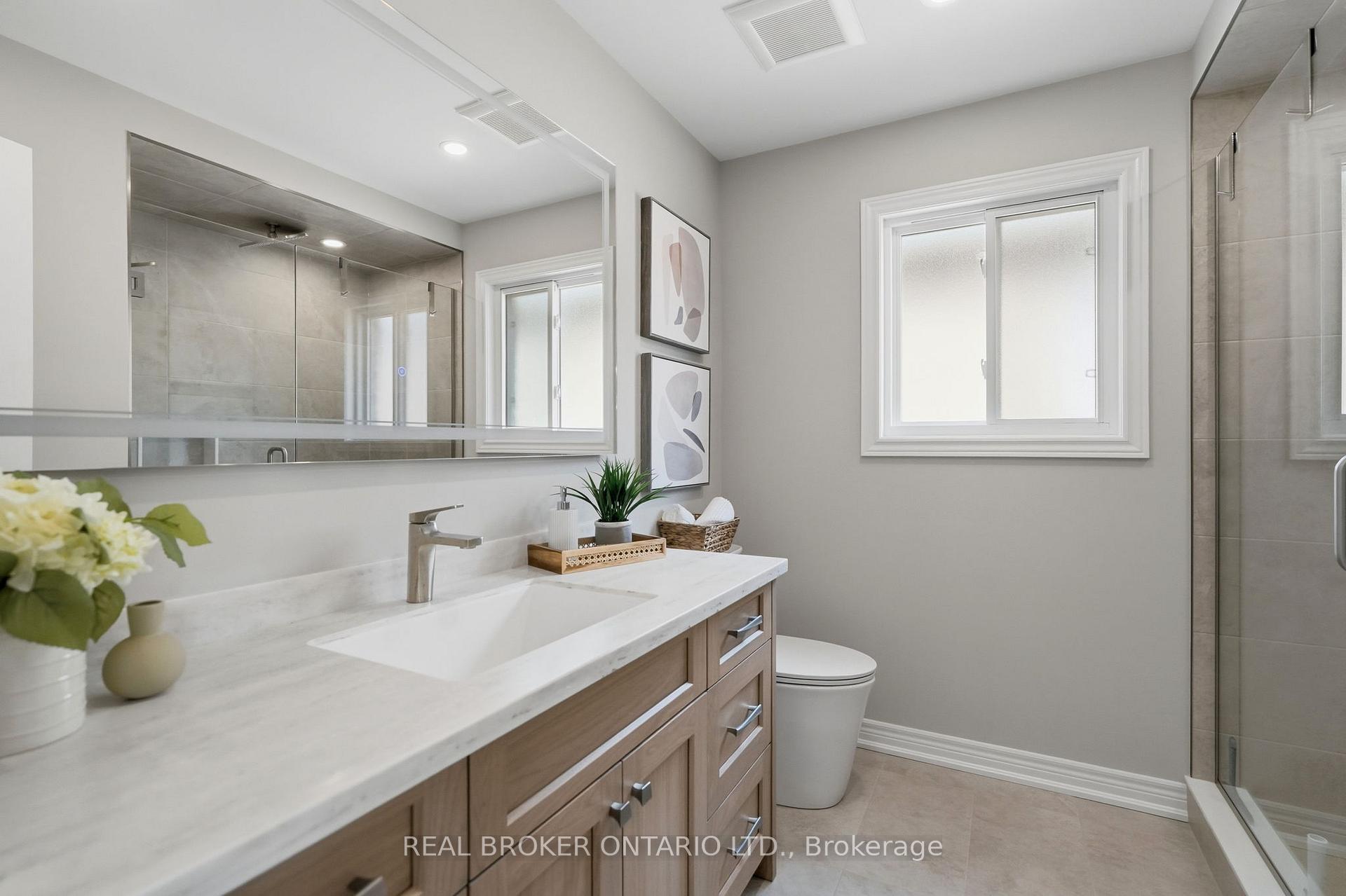 Photo 26 of 34 Keewaydin Street, Hamilton, Waterdown — HOMEH