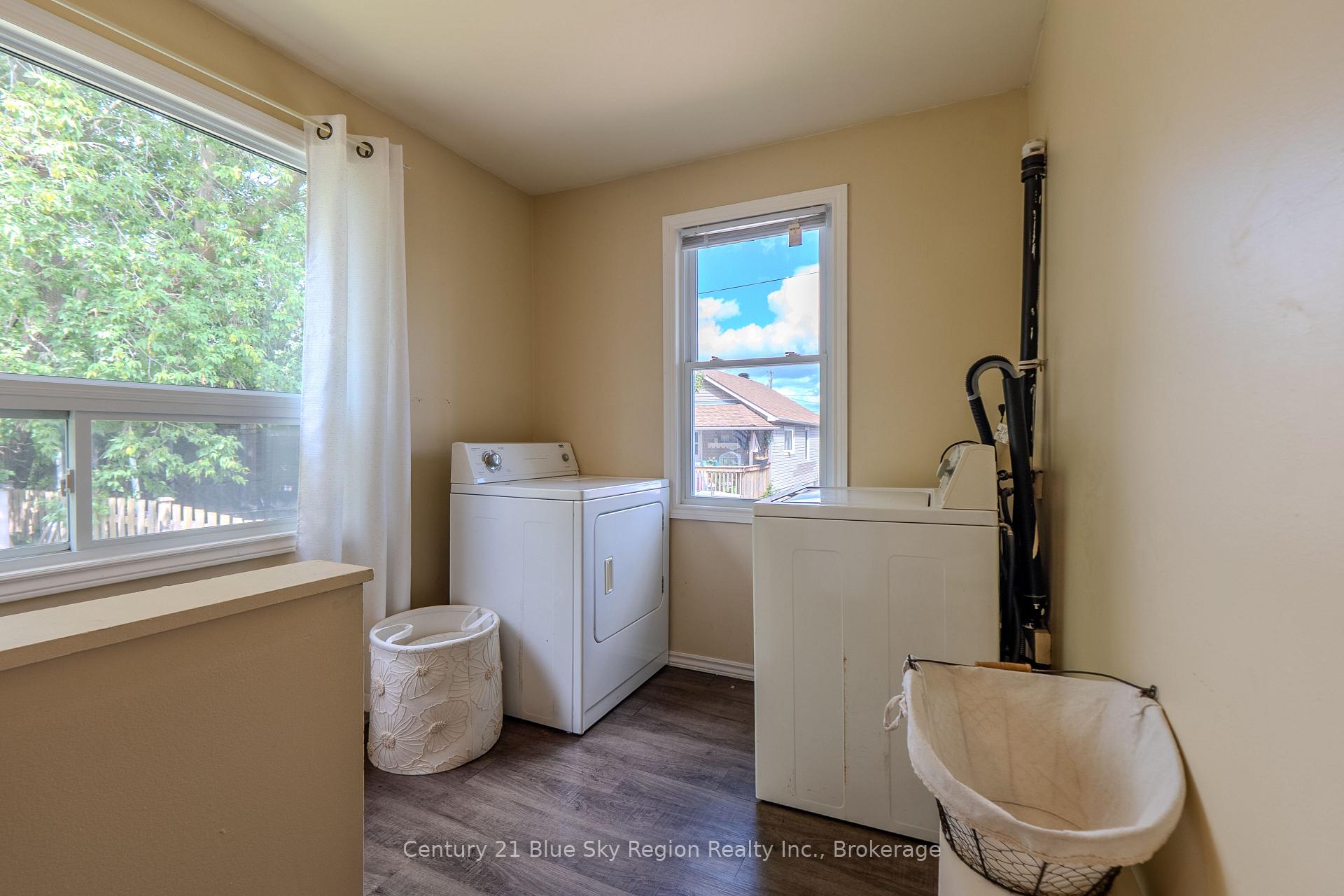 Photo 16 of 622 Reynolds Street, North Bay, West End — HOMEH
