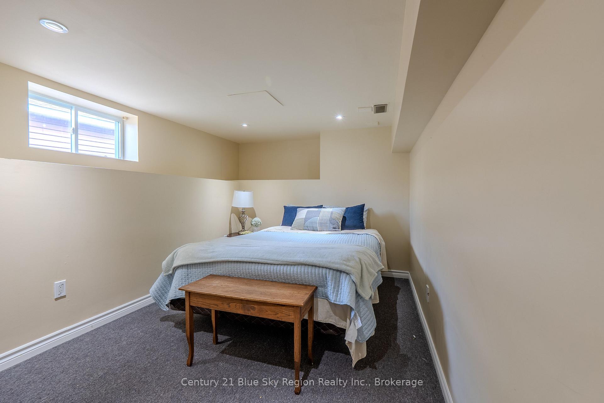 Photo 20 of 622 Reynolds Street, North Bay, West End — HOMEH