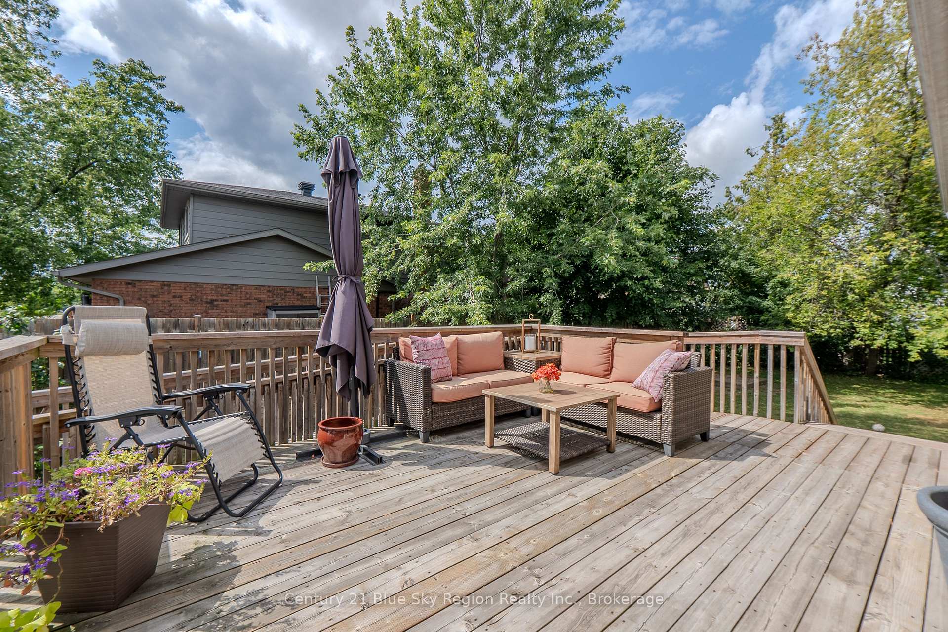 Photo 25 of 622 Reynolds Street, North Bay, West End — HOMEH