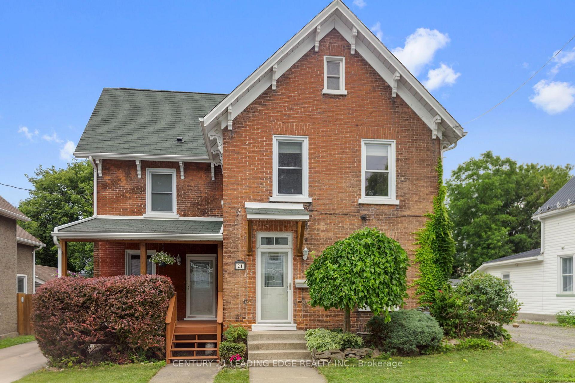 Front of 21 Georgina Street
