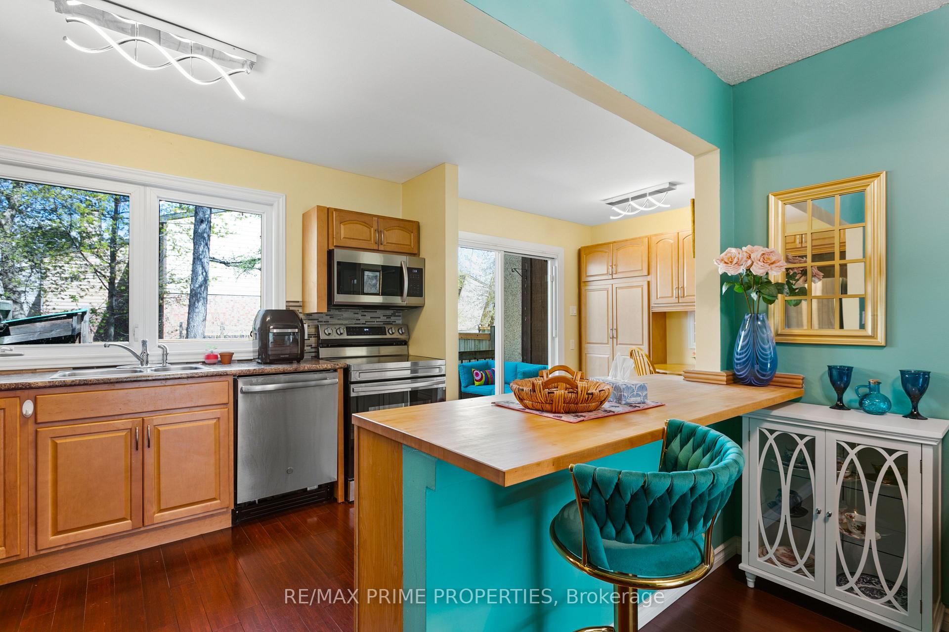 Photo 11 of Unit 22, 3691 Albion Road, Ottawa, Sawmill Creek/Timbermill — HOMEH