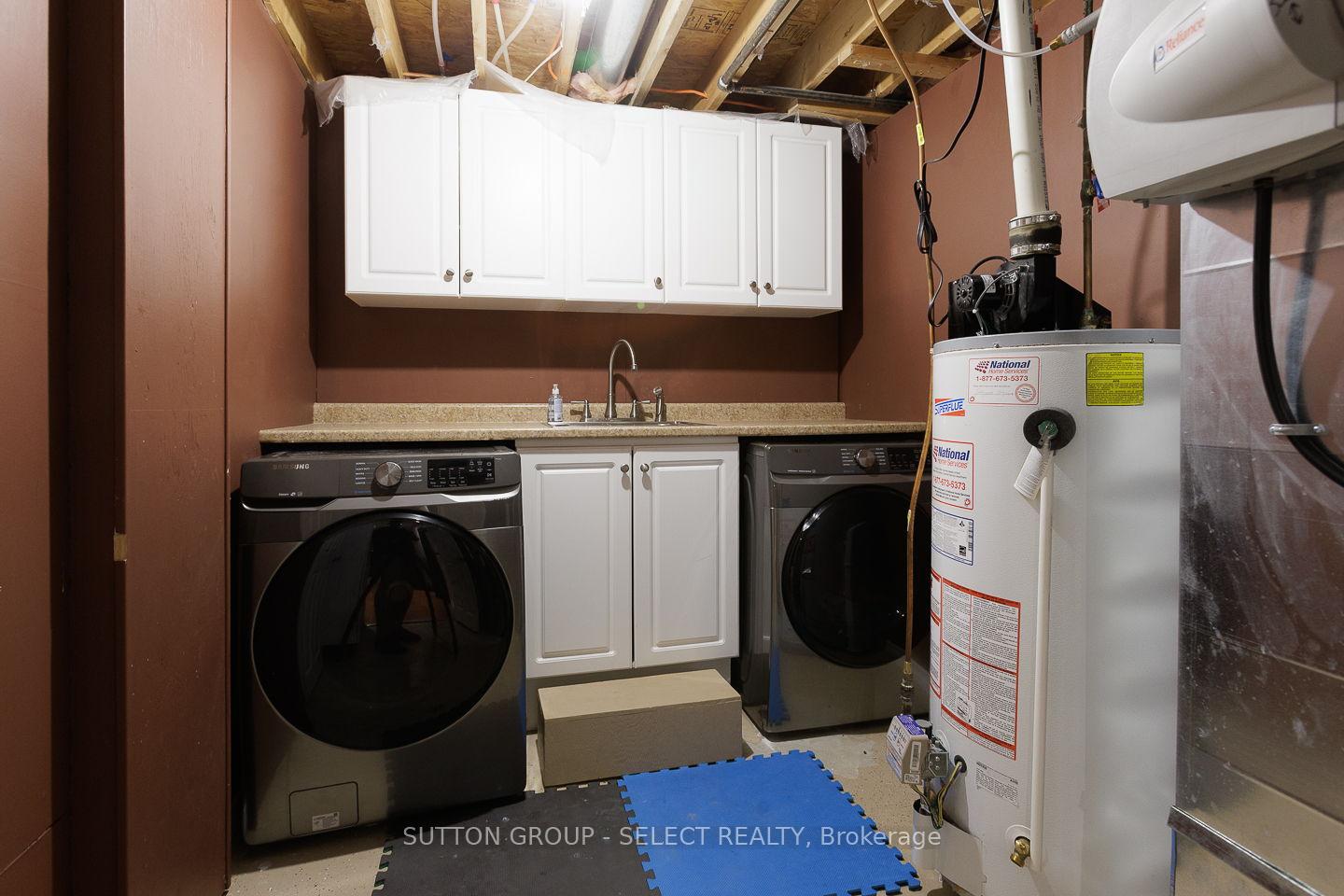 Photo 25 of 832 Marigold Street, London, North C — HOMEH