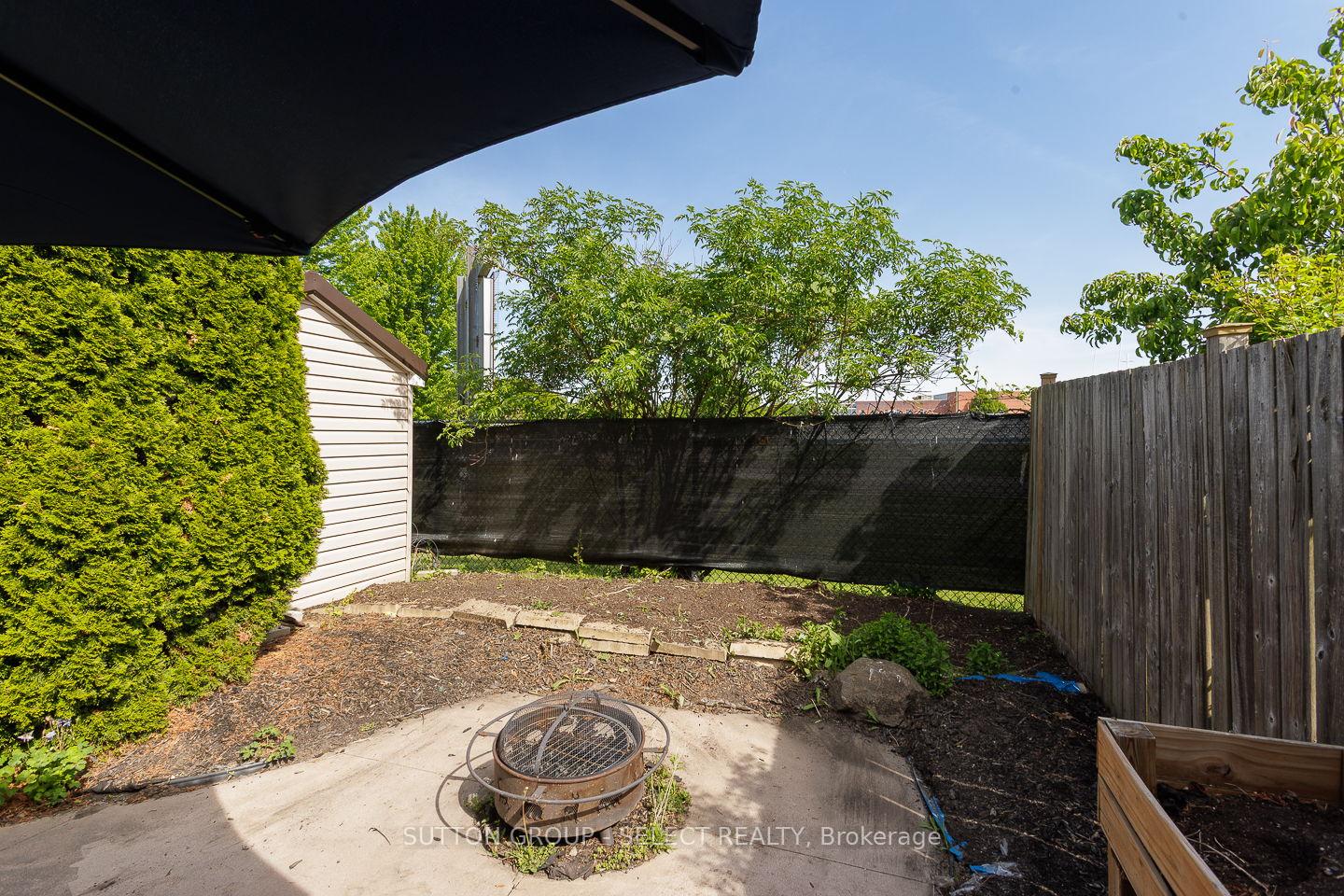 Photo 30 of 832 Marigold Street, London, North C — HOMEH