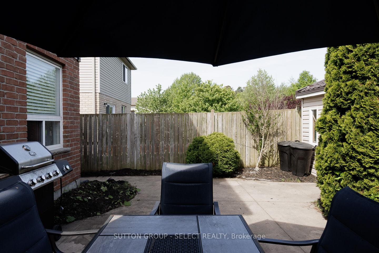 Photo 32 of 832 Marigold Street, London, North C — HOMEH