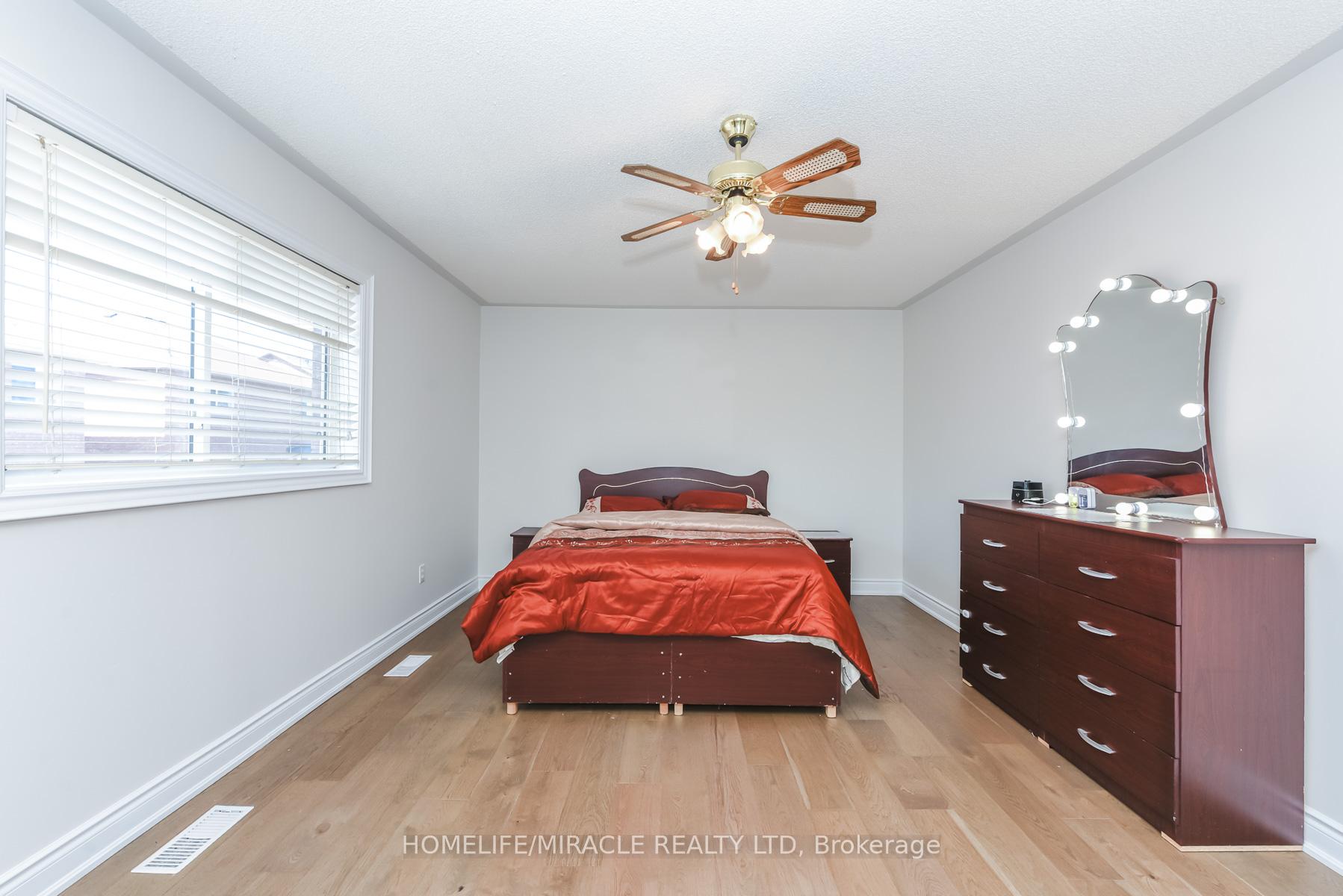 Photo 28 of 114 Edenbrook Hill Drive, Brampton, Fletcher's Meadow — HOMEH