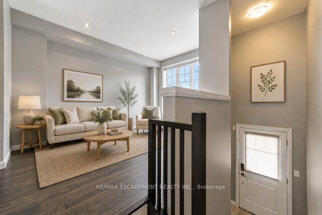 Photo 4 of Unit 86, 1169 Garner Road E, Hamilton, Ancaster — HOMEH