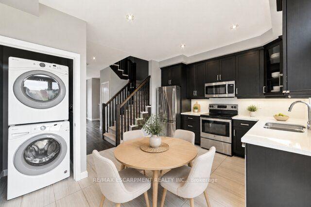 Photo 16 of Unit 86, 1169 Garner Road E, Hamilton, Ancaster — HOMEH