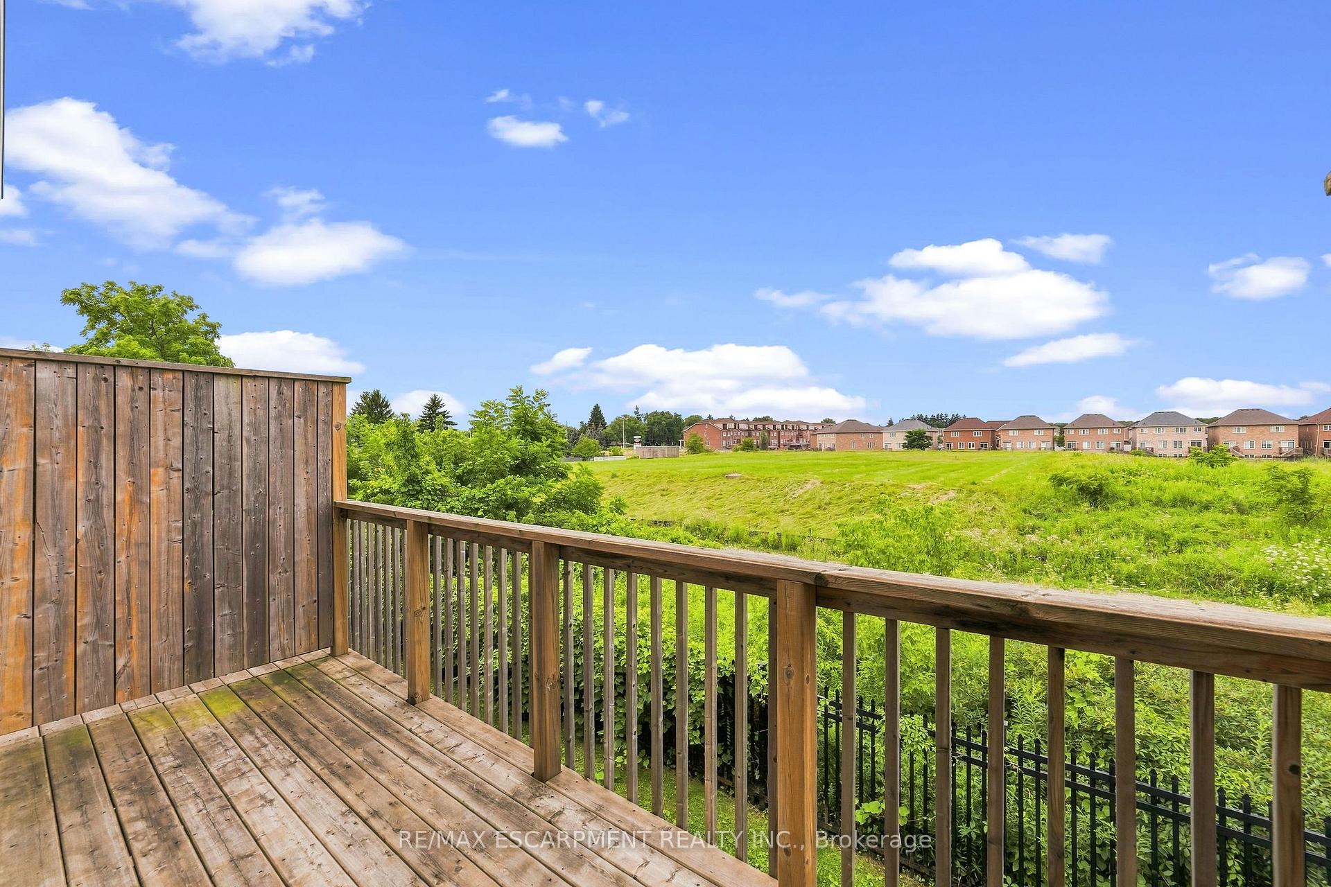 Photo 19 of Unit 86, 1169 Garner Road E, Hamilton, Ancaster — HOMEH