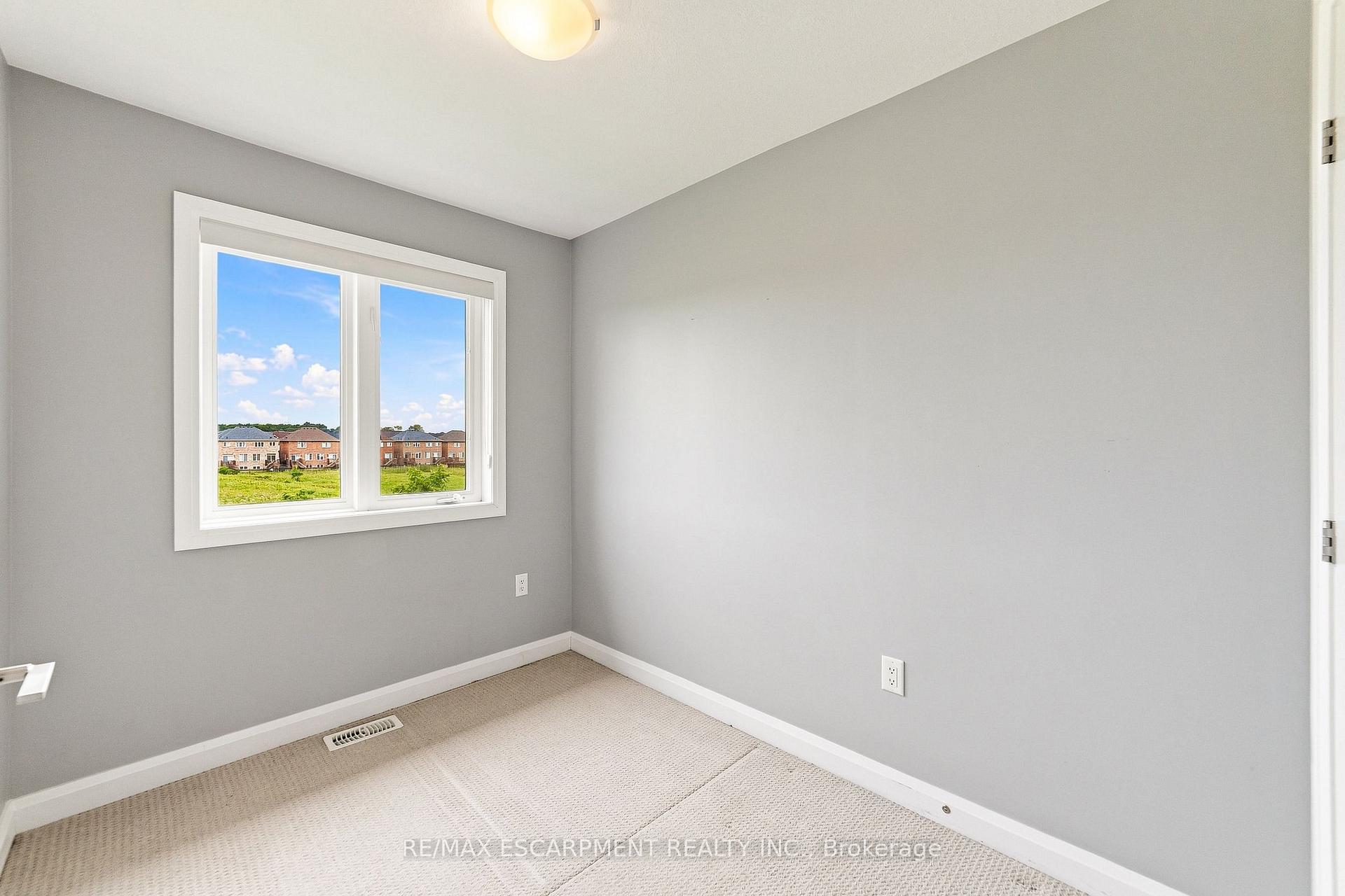 Photo 25 of Unit 86, 1169 Garner Road E, Hamilton, Ancaster — HOMEH