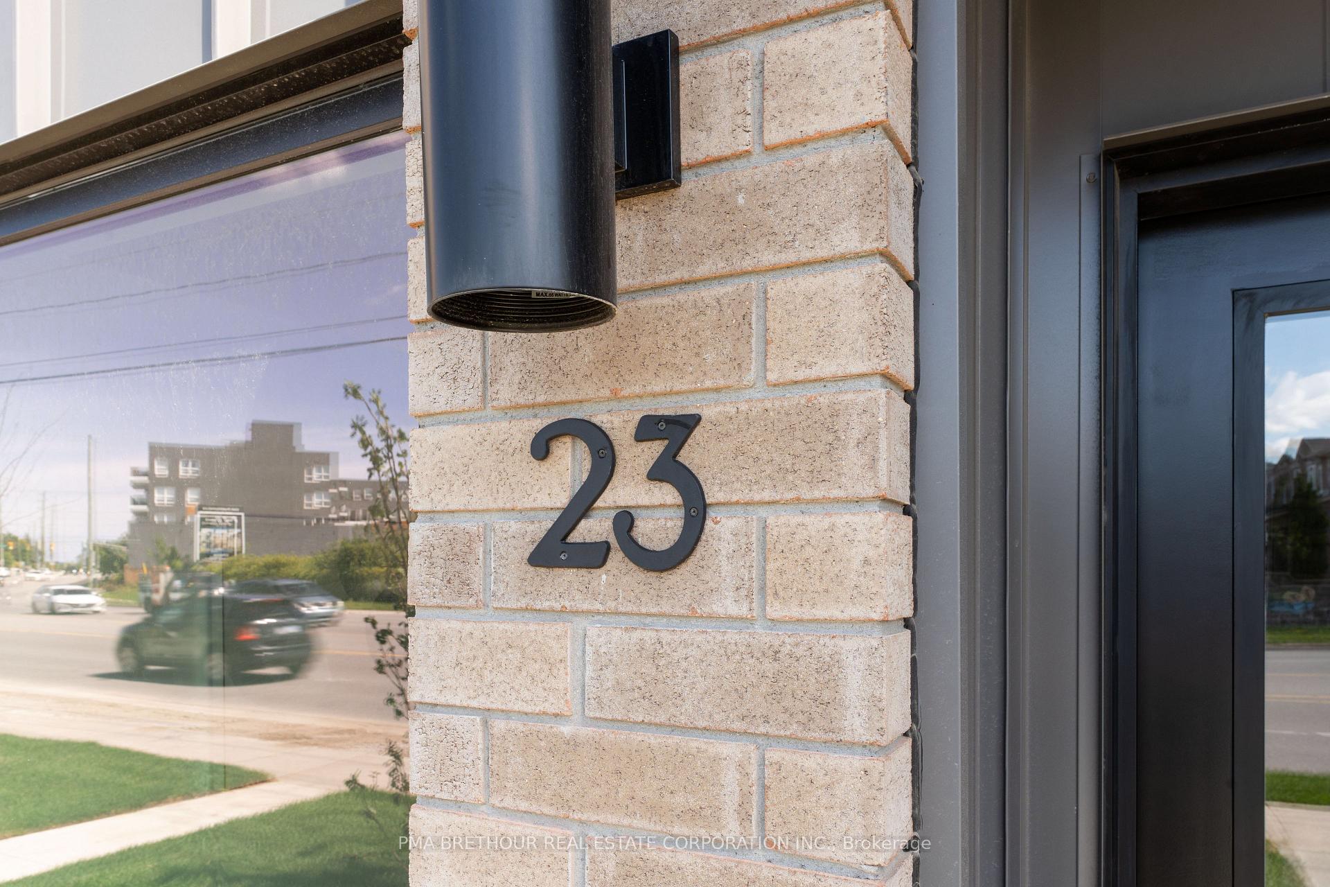 Photo 2 of 23 Rainwater Lane, Barrie, Holly — HOMEH