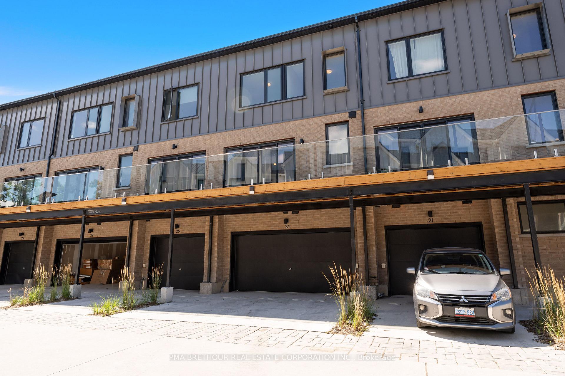Photo 43 of 23 Rainwater Lane, Barrie, Holly — HOMEH
