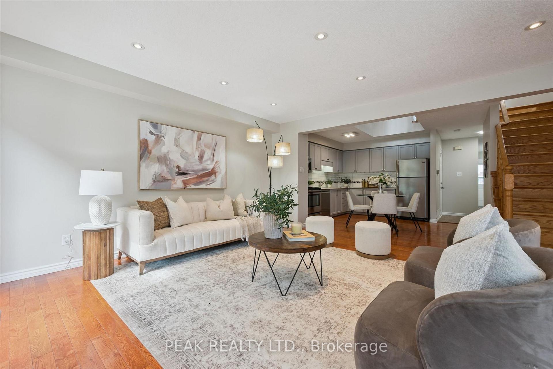 Photo 9 of 166 Windflower Drive, Kitchener, Larentian West — HOMEH