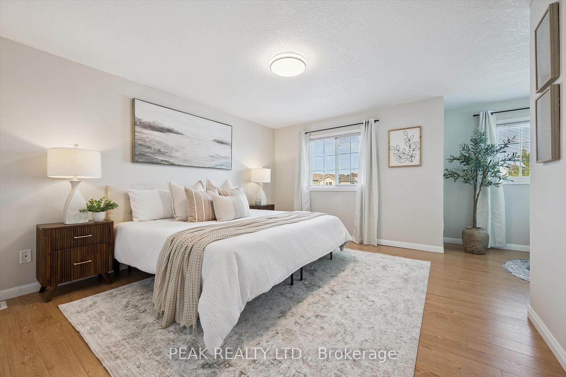 Photo 21 of 166 Windflower Drive, Kitchener, Larentian West — HOMEH