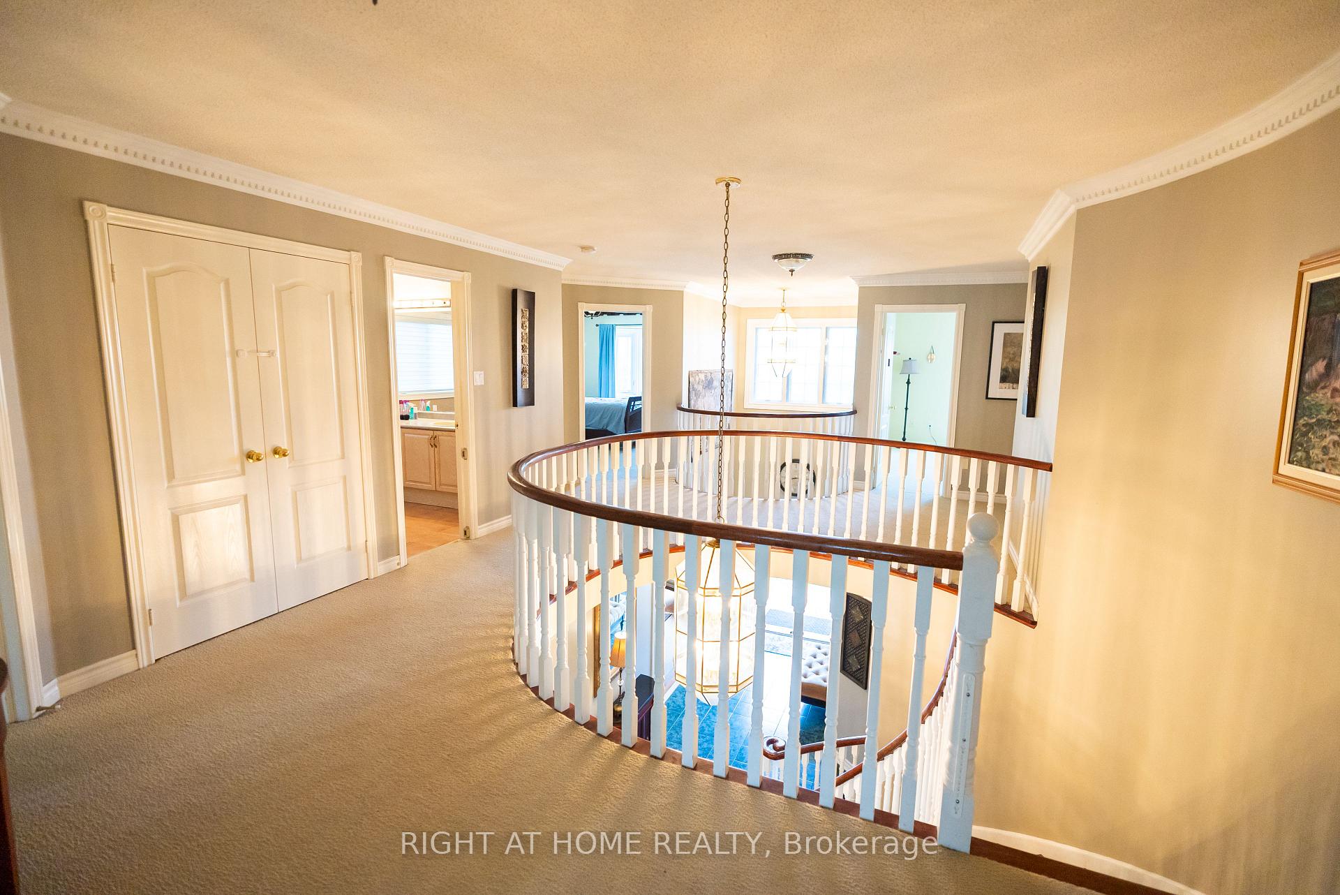Photo 21 of 2427 Erin Centre Boulevard, Mississauga, Central Erin Mills — HOMEH