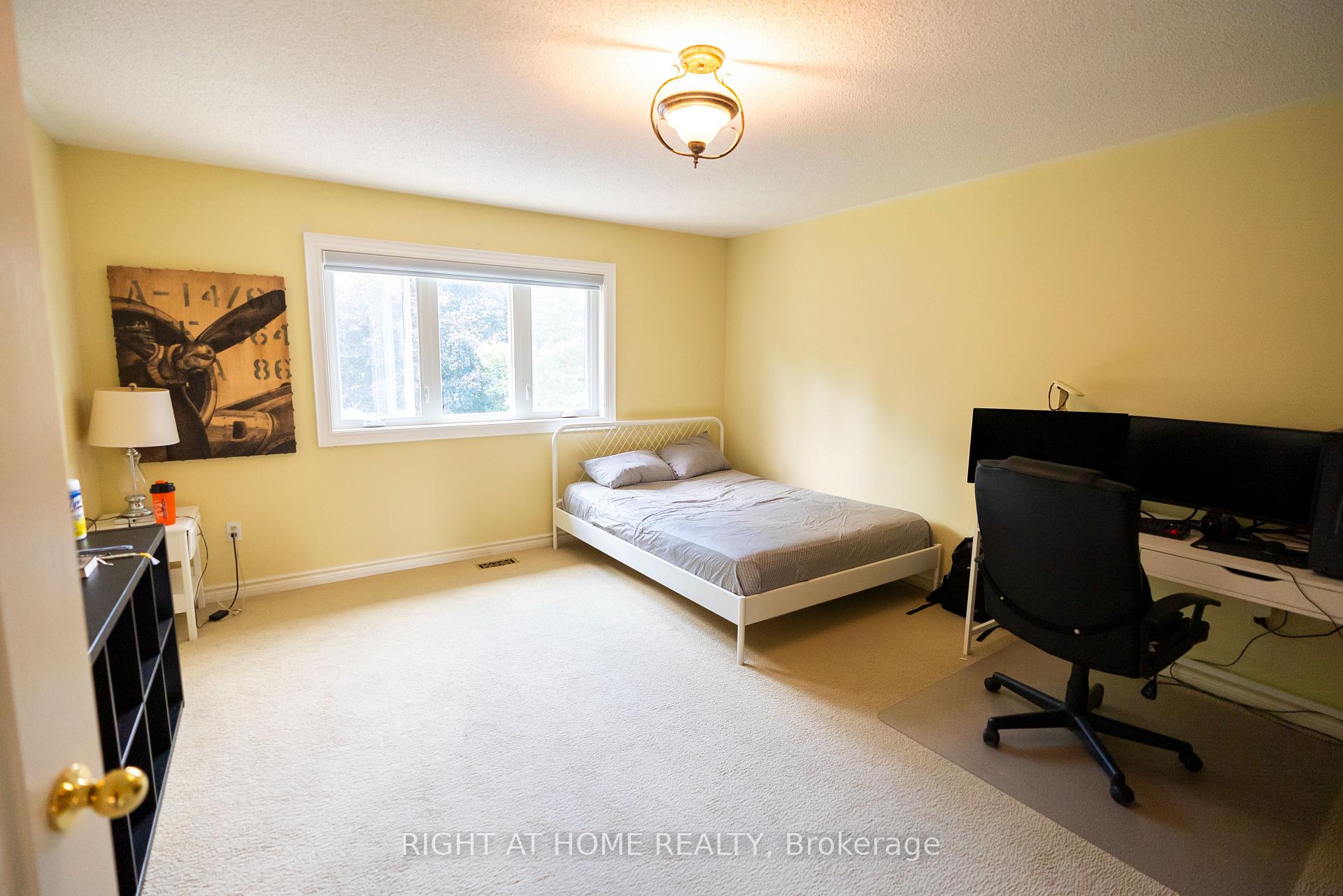 Photo 22 of 2427 Erin Centre Boulevard, Mississauga, Central Erin Mills — HOMEH