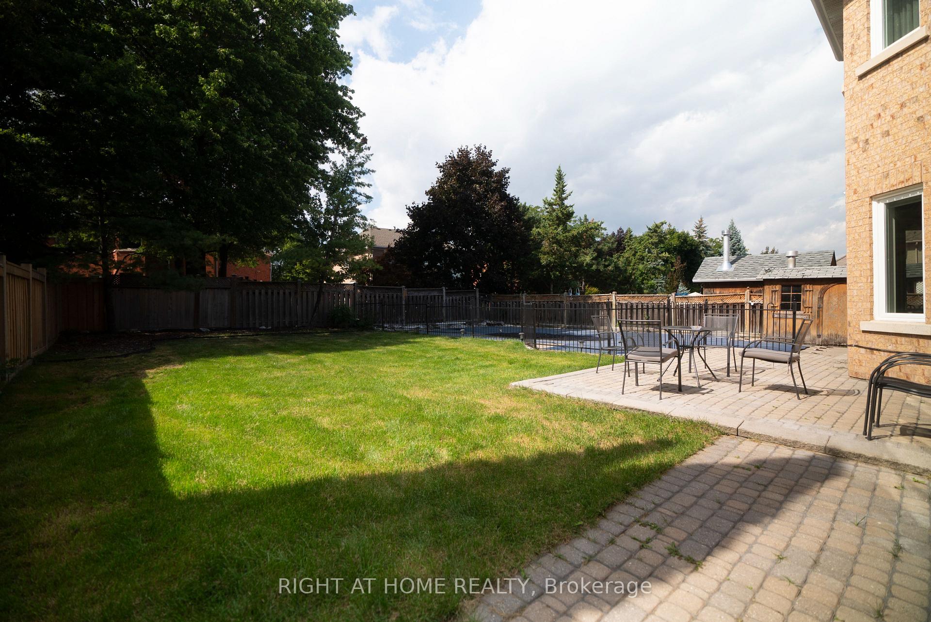 Photo 38 of 2427 Erin Centre Boulevard, Mississauga, Central Erin Mills — HOMEH