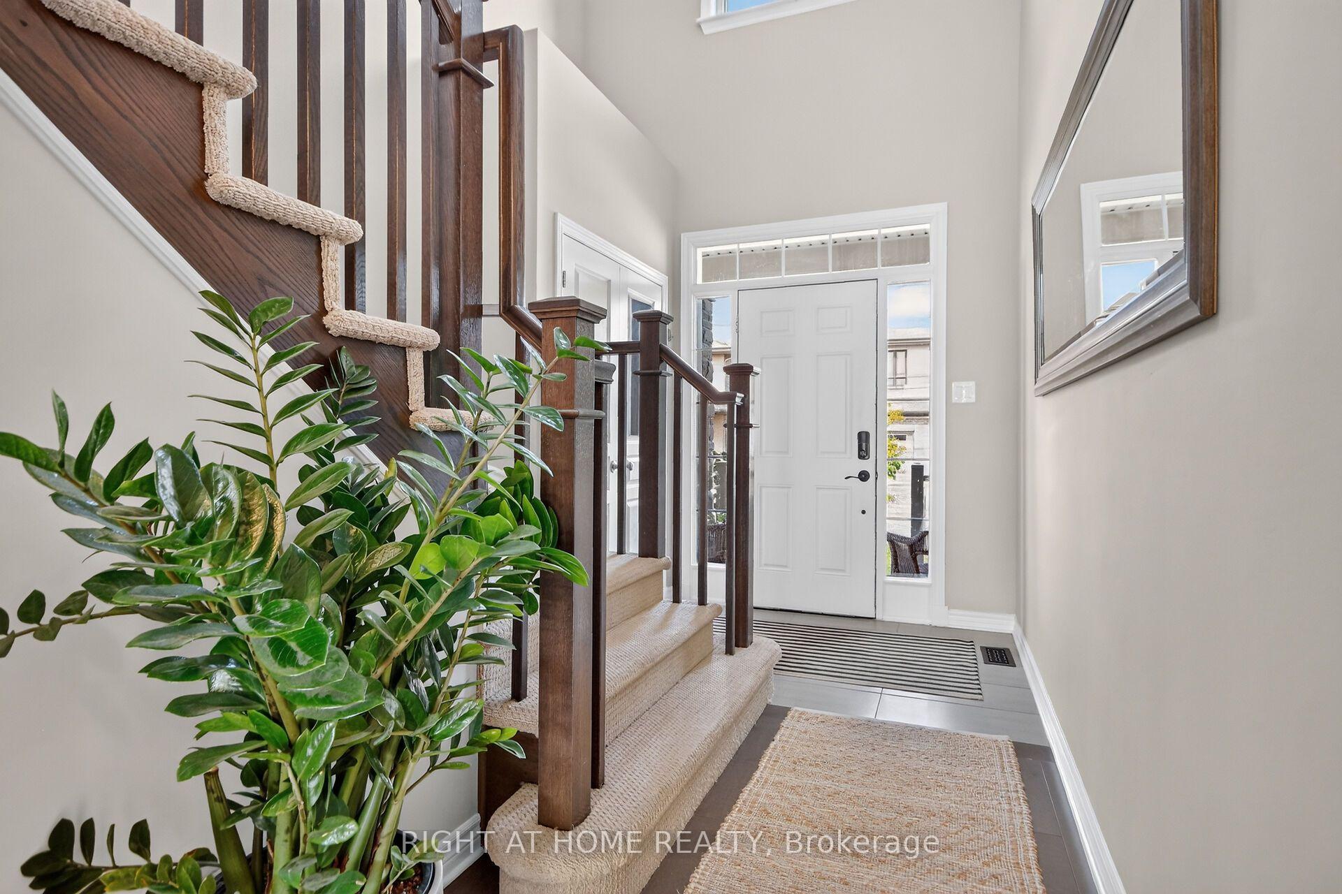 Photo 3 of 207 Mareth Way, Ottawa, Riverside South/Gloucester Glen — HOMEH