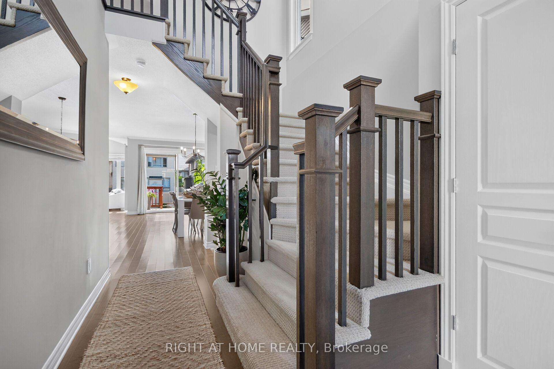 Photo 4 of 207 Mareth Way, Ottawa, Riverside South/Gloucester Glen — HOMEH