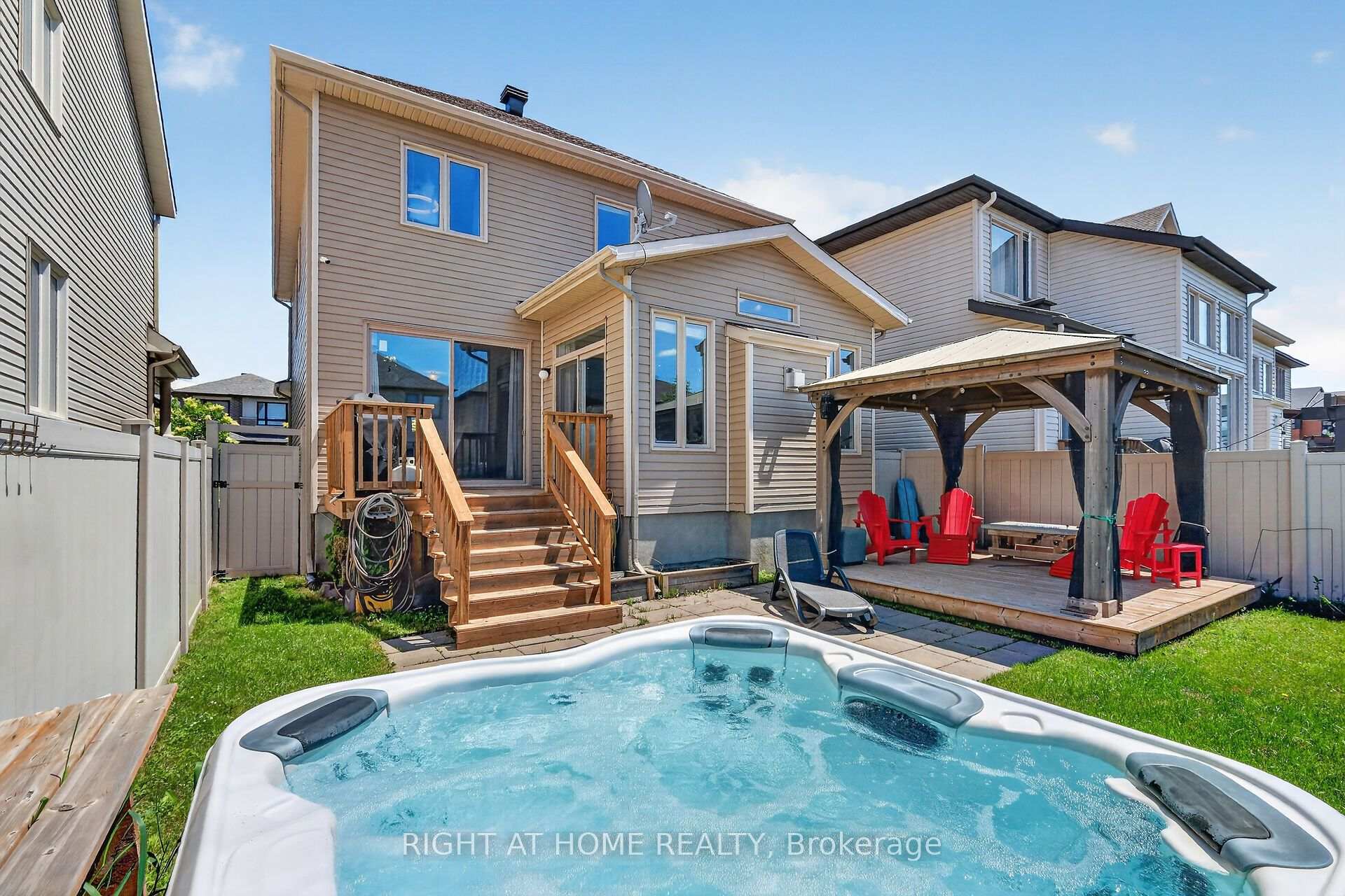 Photo 45 of 207 Mareth Way, Ottawa, Riverside South/Gloucester Glen — HOMEH