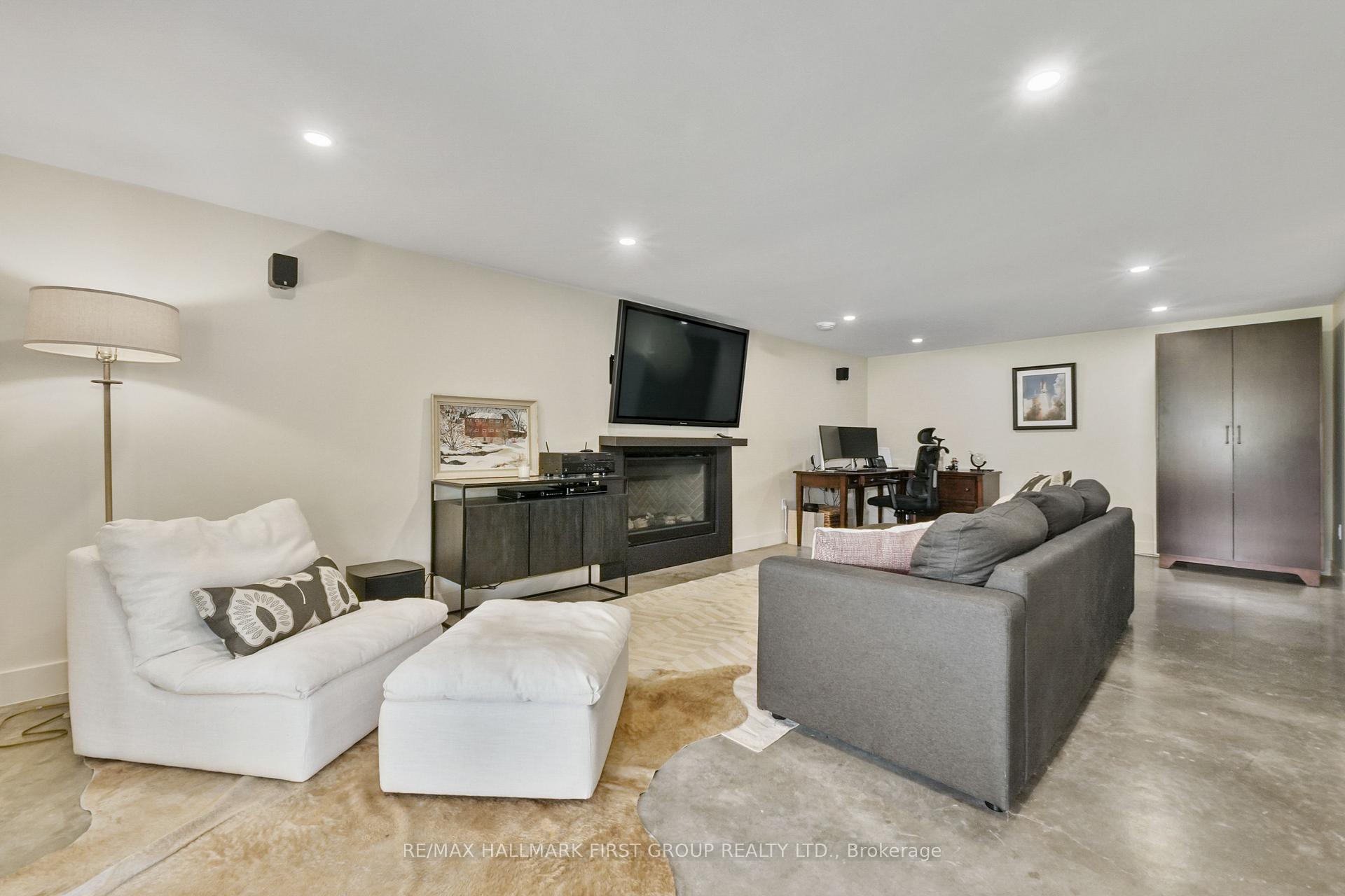 Photo 37 of 4566 Harwood Road, Hamilton Township, Rural Hamilton — HOMEH