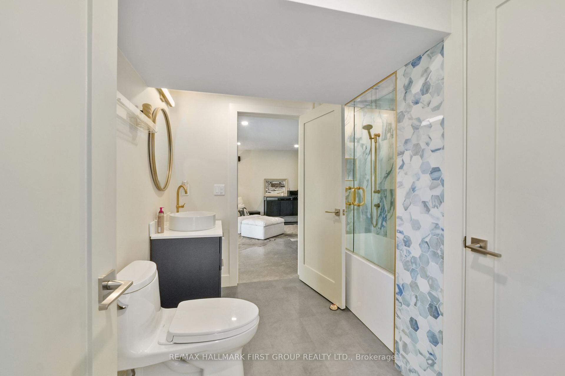 Photo 36 of 4566 Harwood Road, Hamilton Township, Rural Hamilton — HOMEH