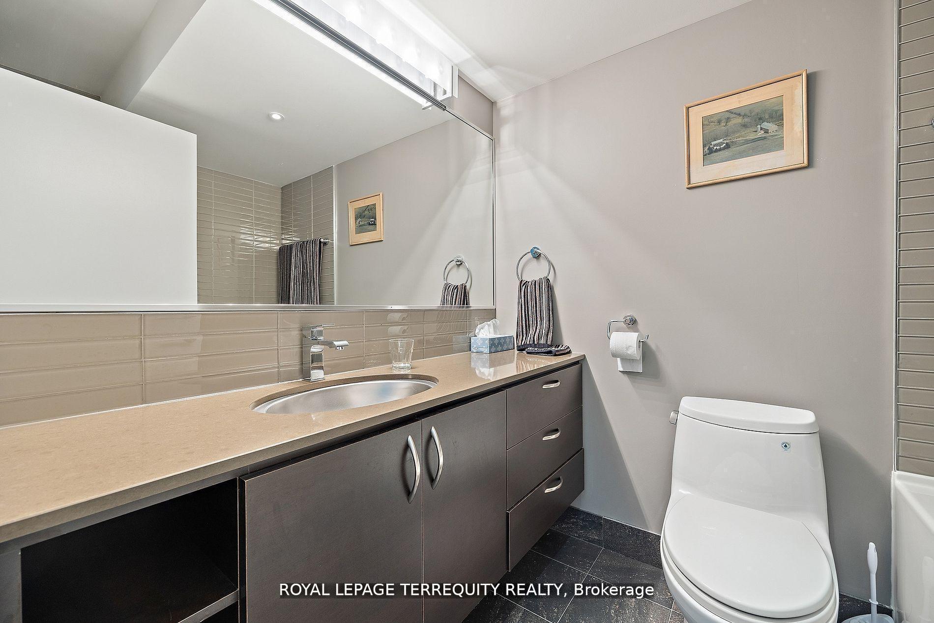 Photo 24 of 317 Keewatin Avenue, Toronto, Mount Pleasant East — HOMEH
