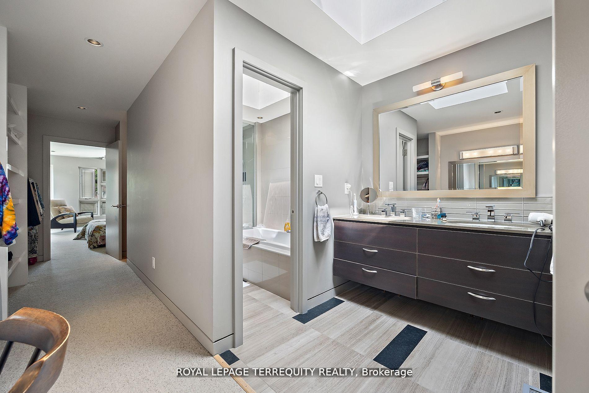 Photo 30 of 317 Keewatin Avenue, Toronto, Mount Pleasant East — HOMEH