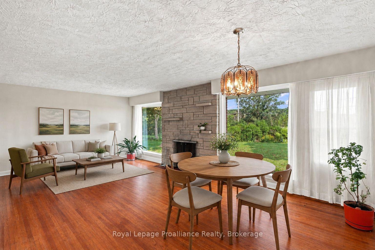 Photo 12 of 120 Sidney Crescent, Quinte West, Sidney Ward — HOMEH