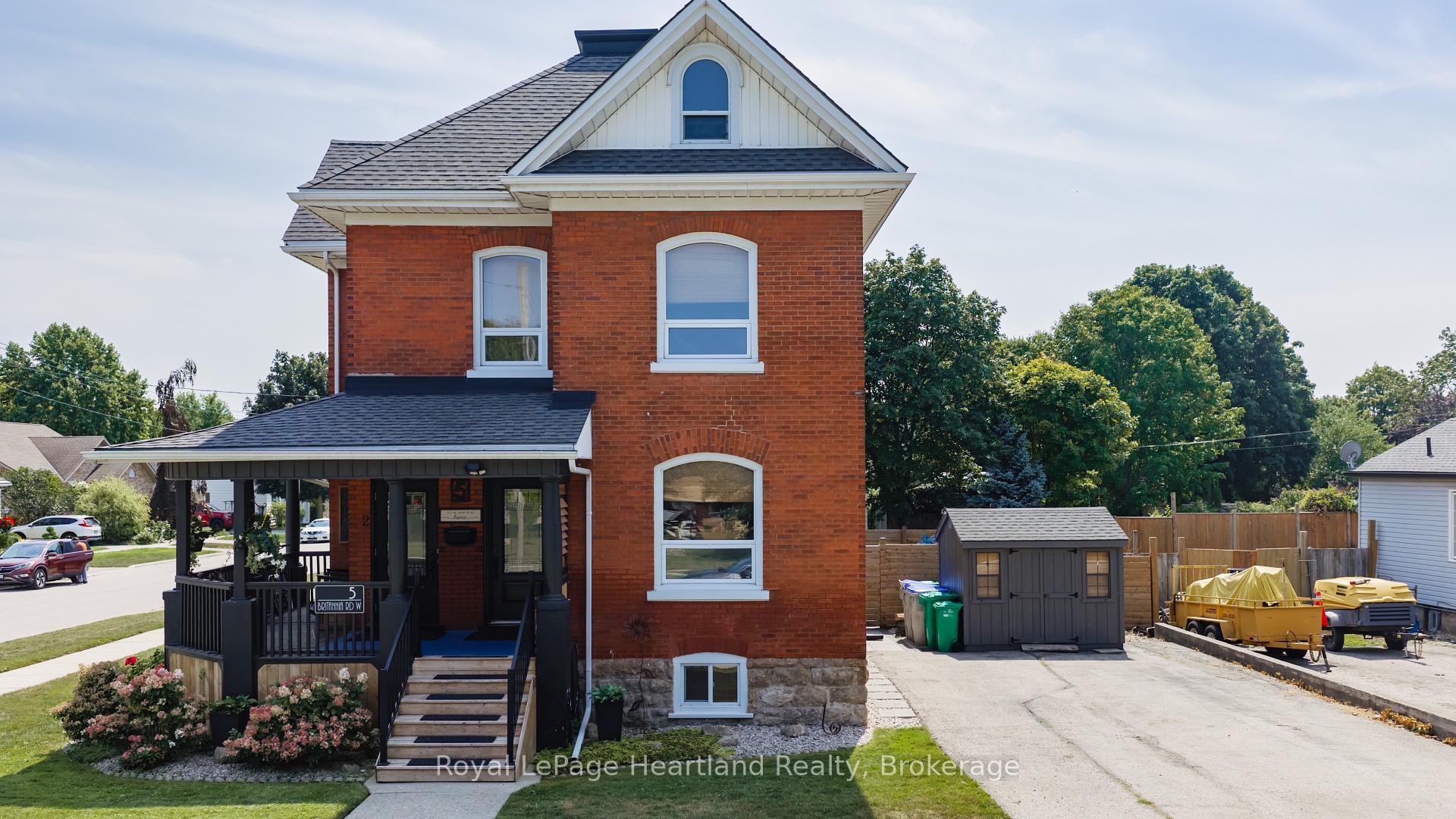 Photo 2 of 5 Britannia Road W, Goderich, Goderich (Town) — HOMEH