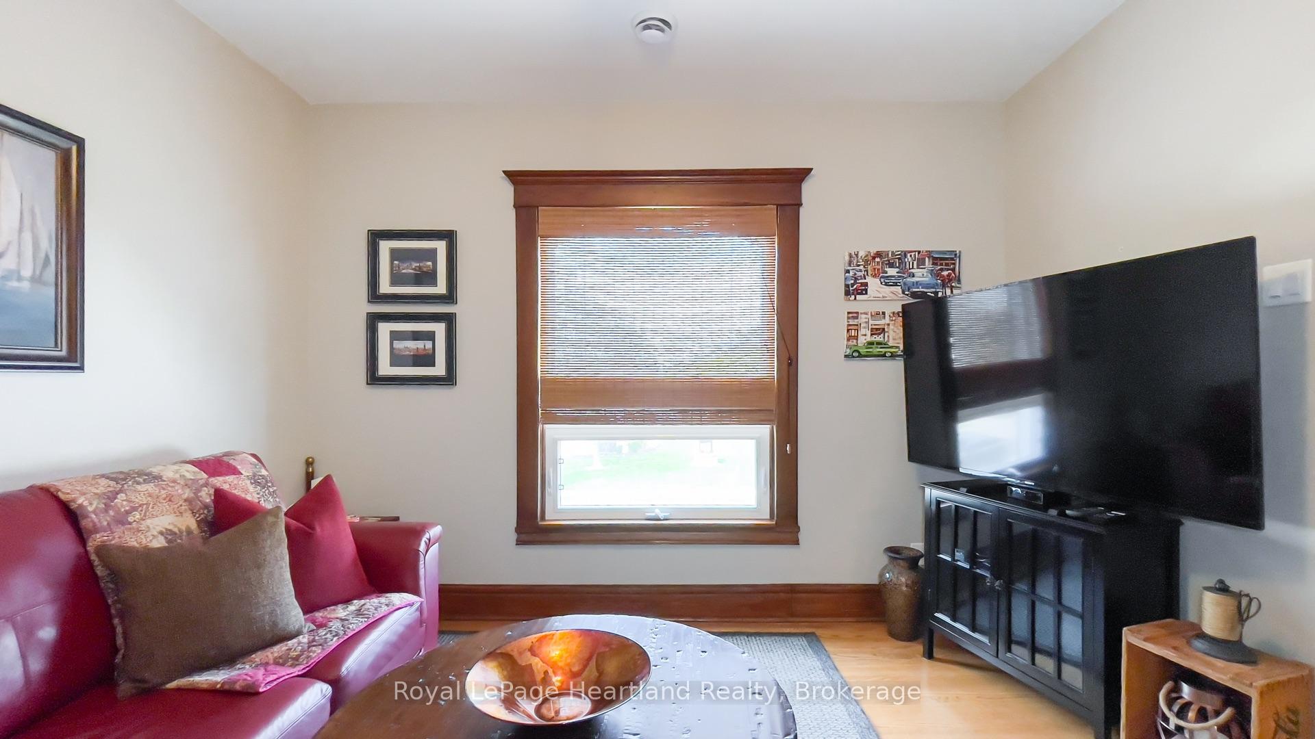 Photo 39 of 5 Britannia Road W, Goderich, Goderich (Town) — HOMEH