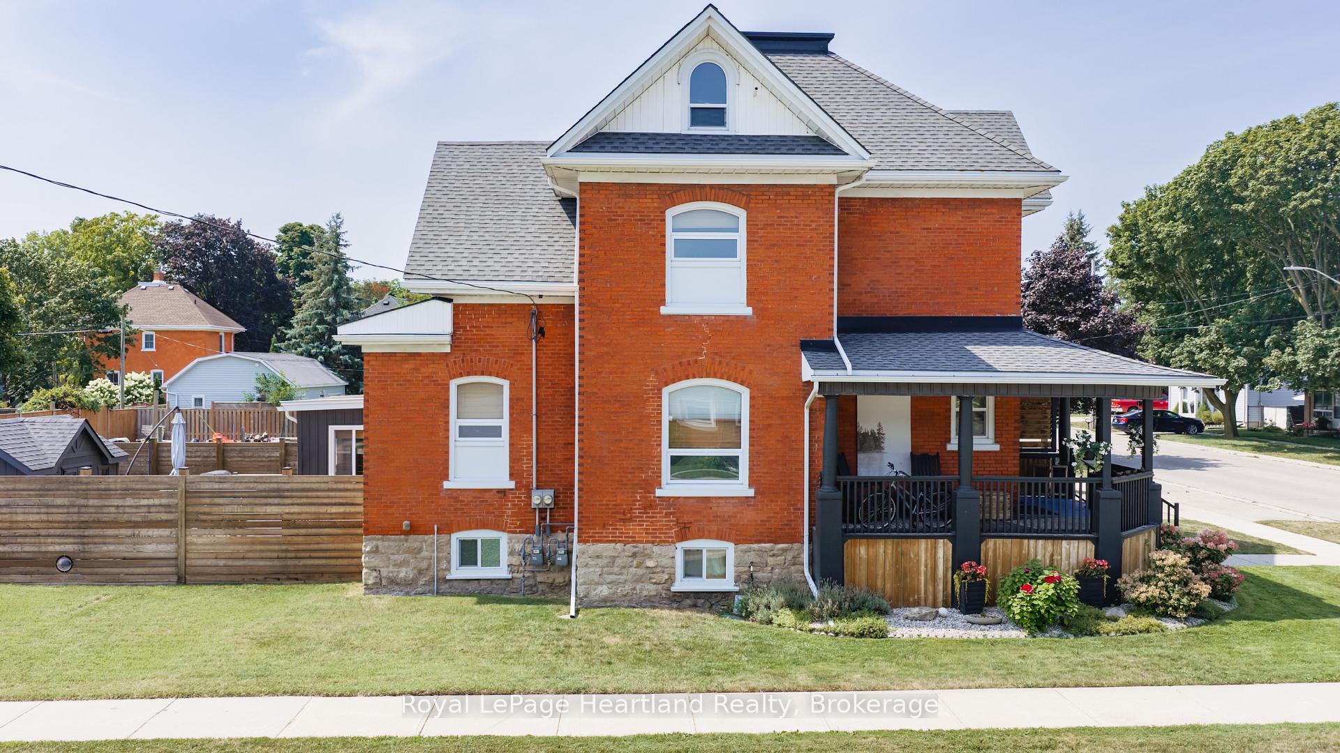Photo 51 of 5 Britannia Road W, Goderich, Goderich (Town) — HOMEH