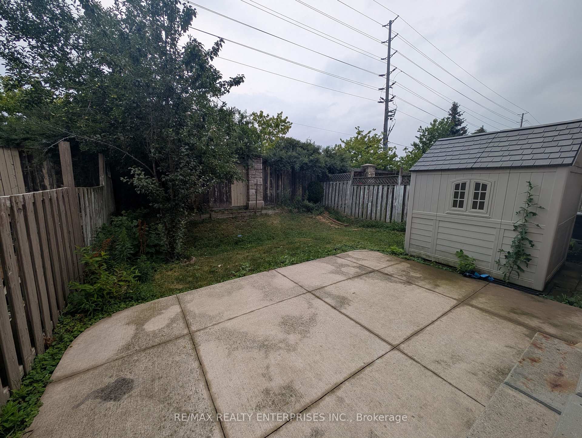 Photo 32 of 40 Sweetwood Circle, Brampton, Fletcher's Meadow — HOMEH